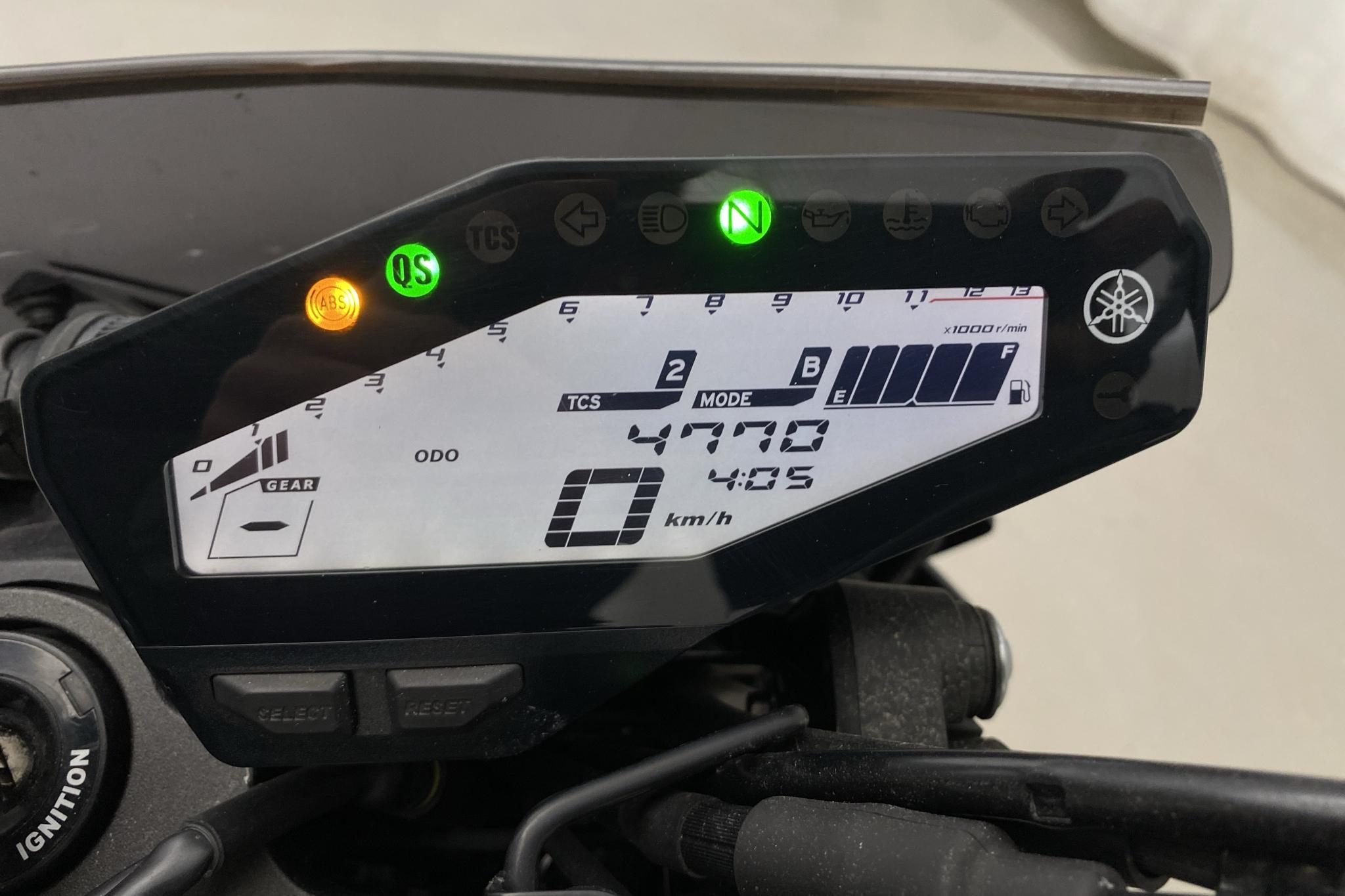 YAMAHA MT-09 Motorcykel - 477 mil - Manuell - svart - 2019