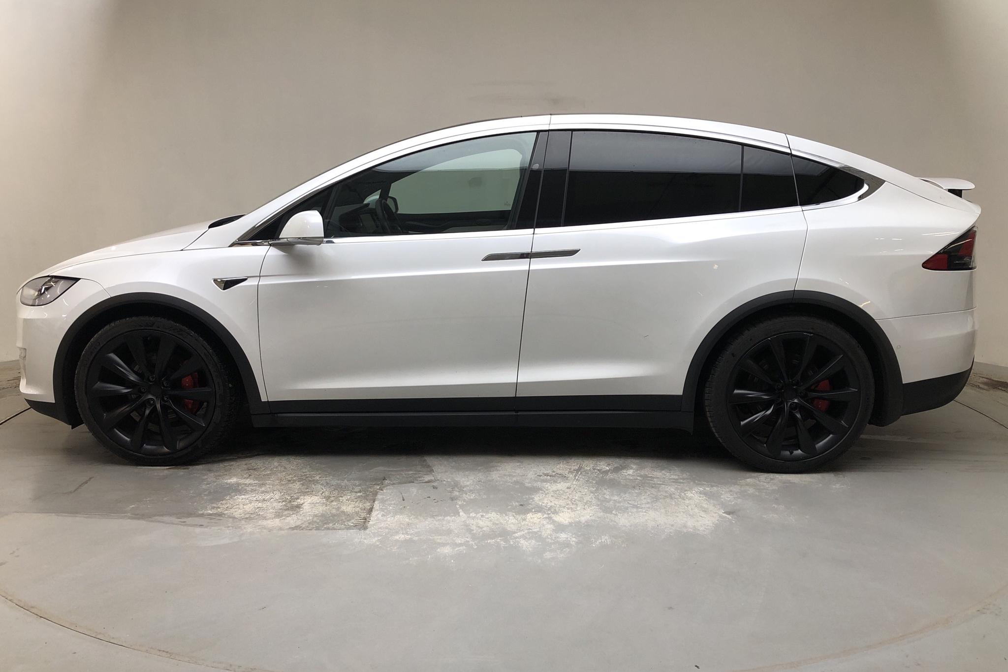 Tesla Model X Dual Motor Performance AWD - 12 586 mil - Automat - vit - 2020