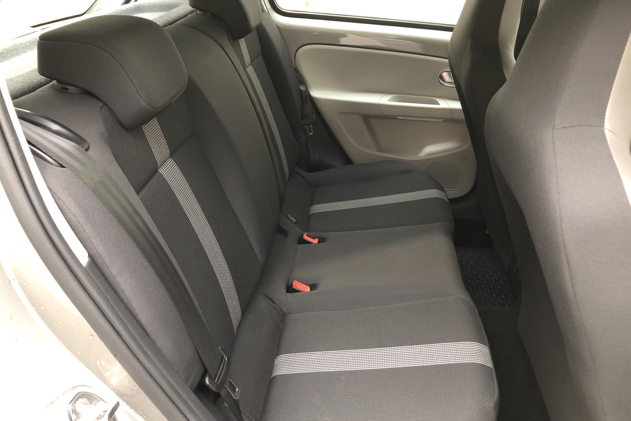 Vw 2024 up isofix