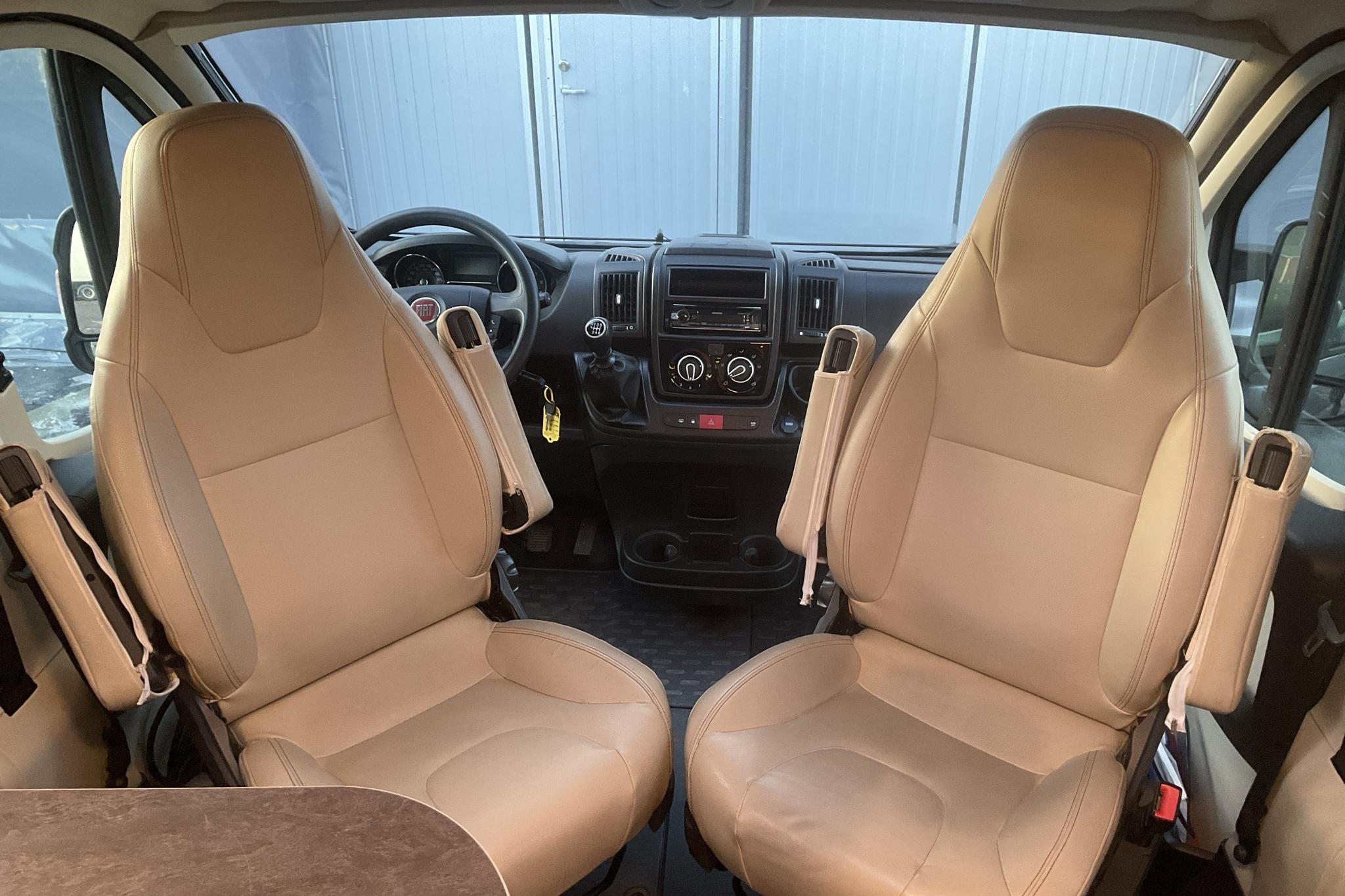 FIAT KNAUS BoxLife 540 MQ Campingbil - 14 766 mil - Manuell - Dark Grey - 2018