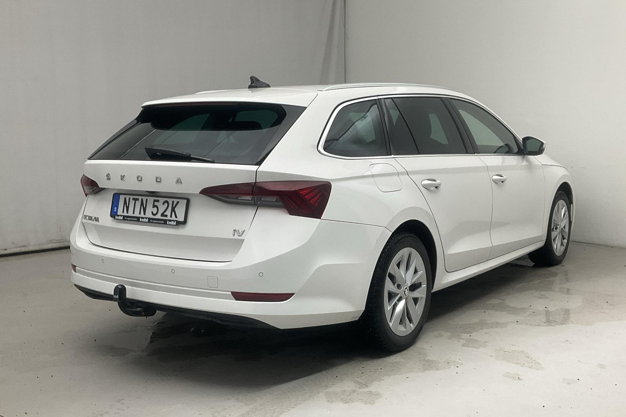 Used Skoda 1.4 iV PHEV Combi | 35 740 km | 150 hp (110 kW) | kvdcars.com