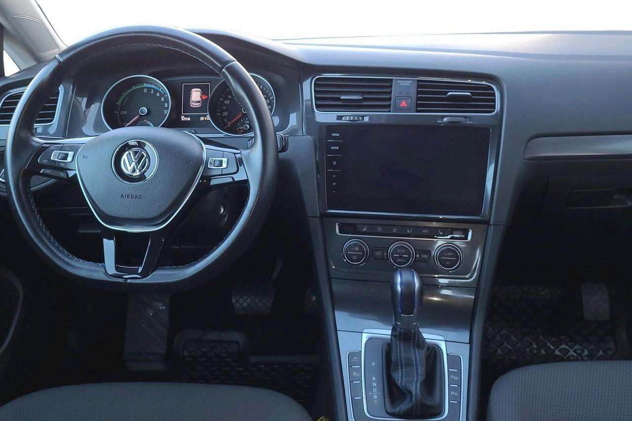 VW e-Golf VII 5dr (136hk) - 5 731 mil - Automat - vit - 2019
