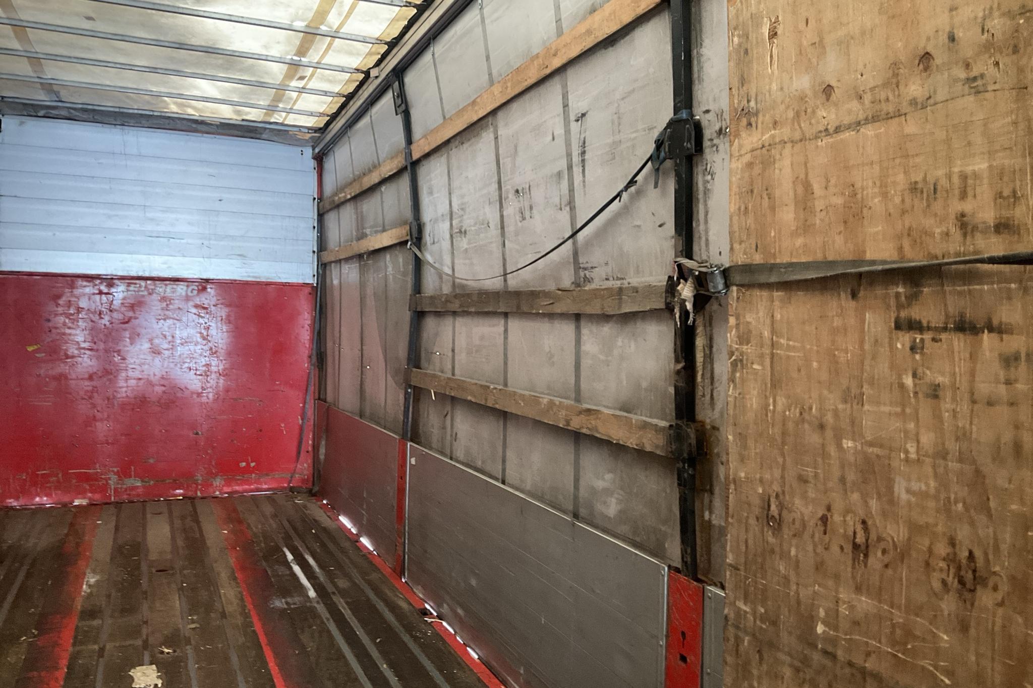 MERCEDES Actros med Kel-Berg S600H trailer - 524 991 km - Automat - röd - 2019