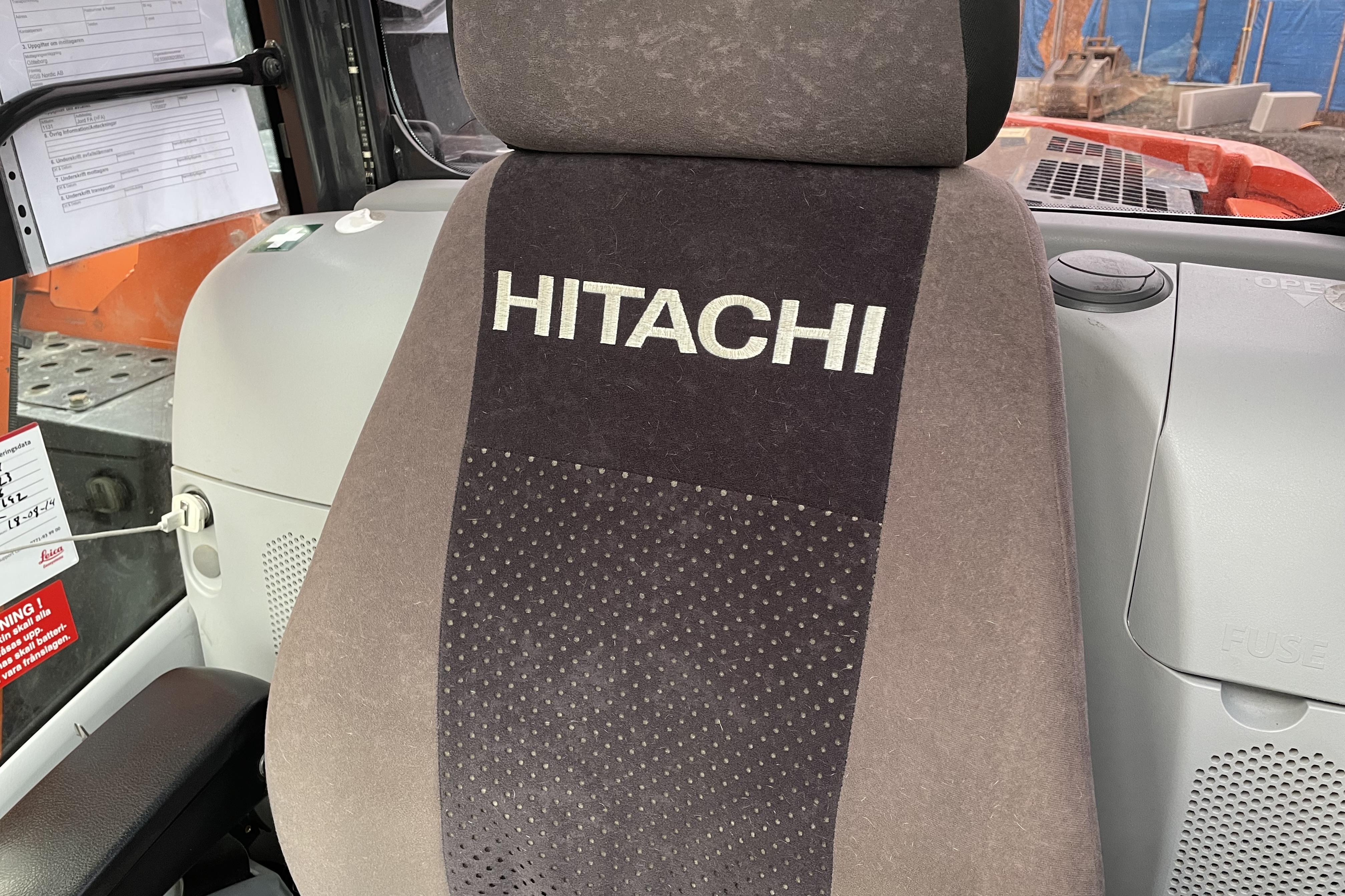 Hitachi ZX135US – 6 -  - 2018