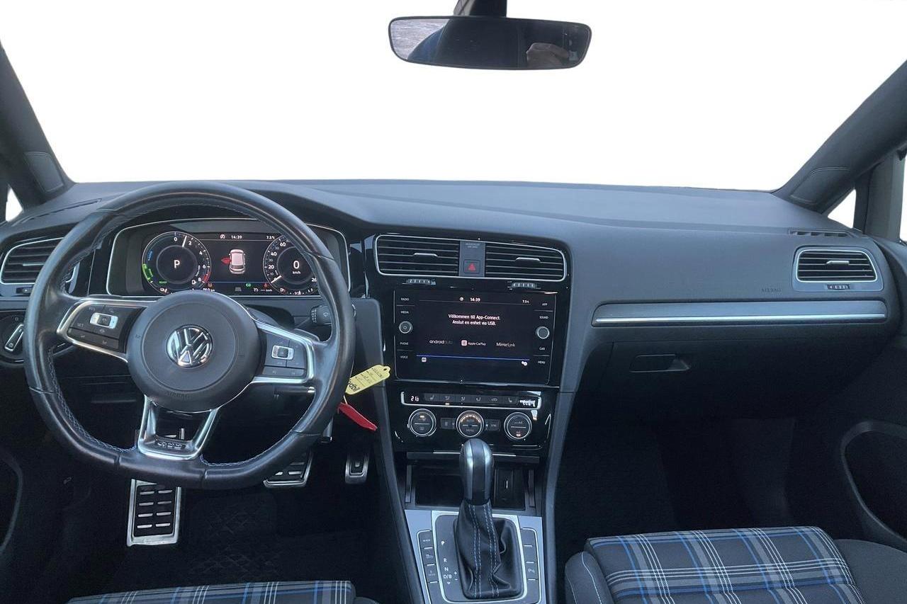 VW Golf VII GTE 5dr (204hk) - 9 658 mil - Automat - vit - 2020