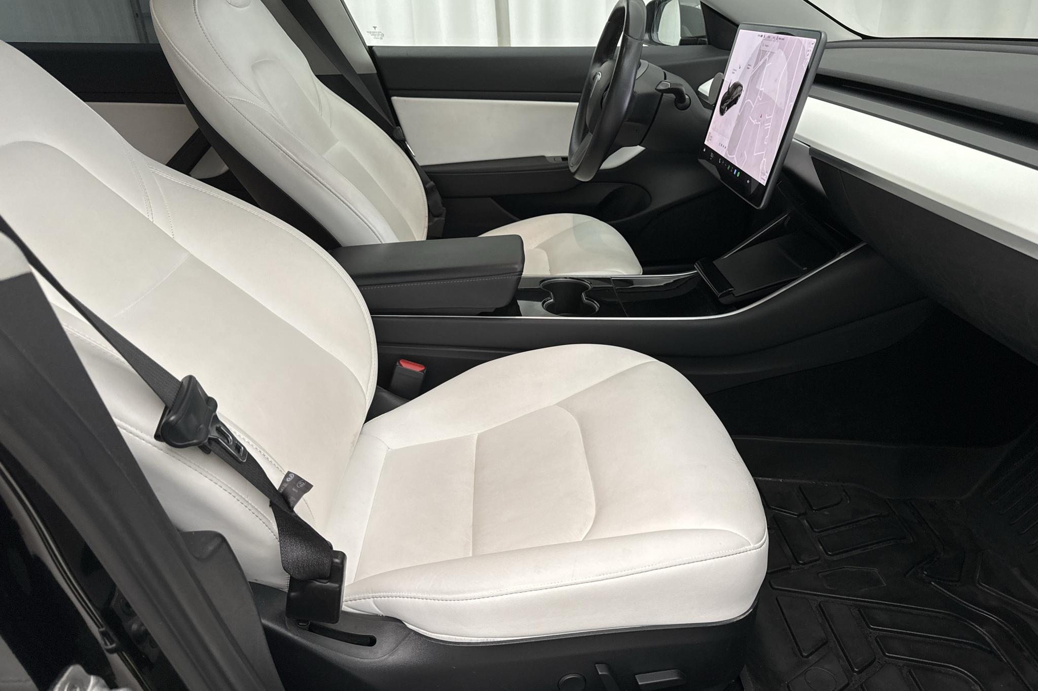 Tesla Model 3 Long Range Dual Motor AWD - 115 170 km - Automaattinen - musta - 2019