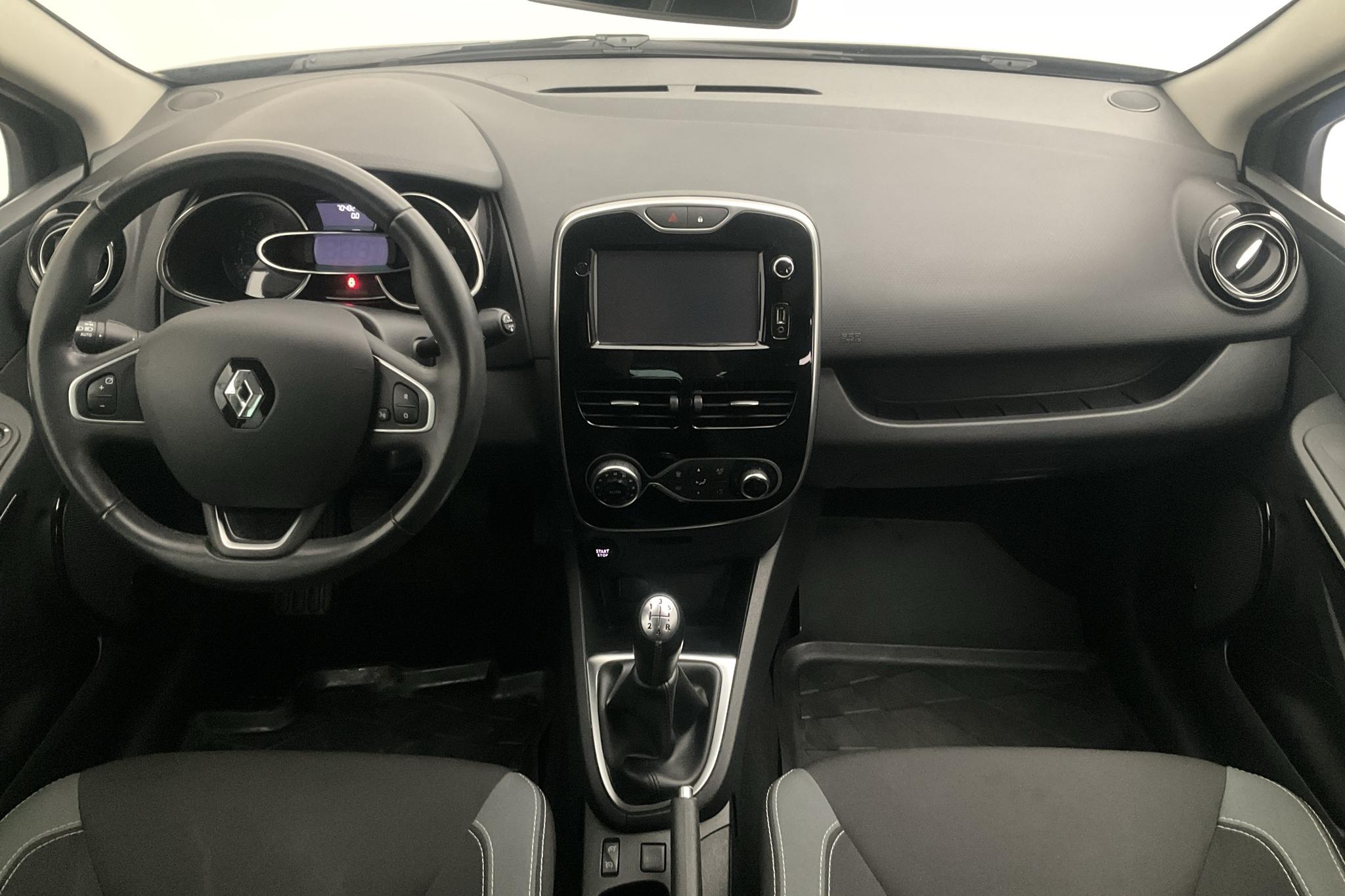 Renault Clio IV 0.9 TCe 90 5dr (90hk) - 7 048 mil - Manuell - svart - 2016