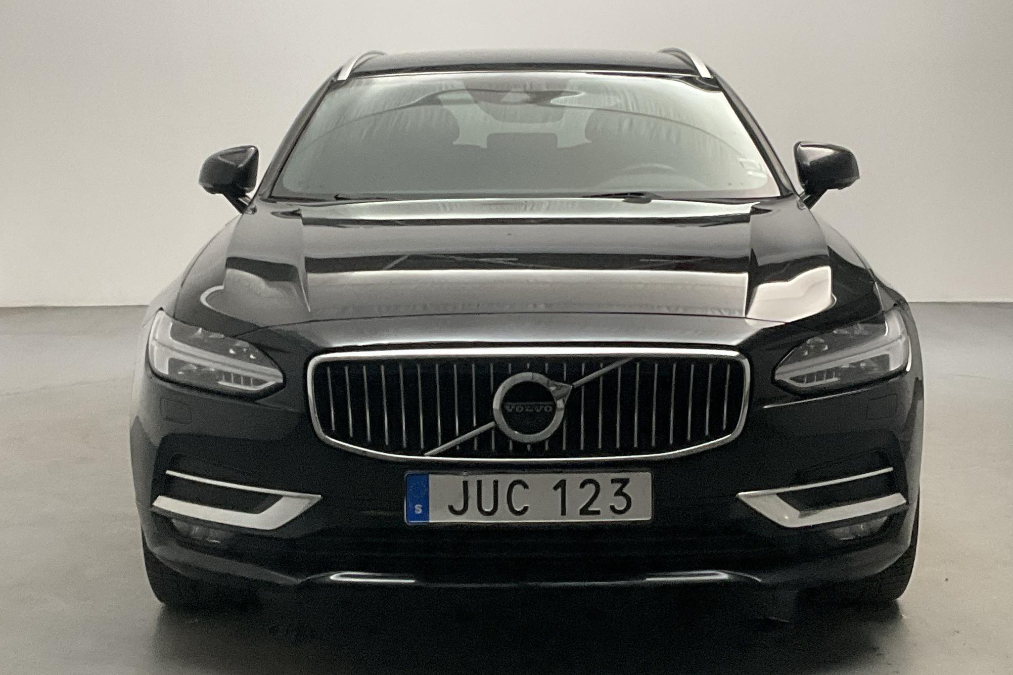 Volvo V90 T5 (254hk) - 177 780 km - Automatic - black - 2017