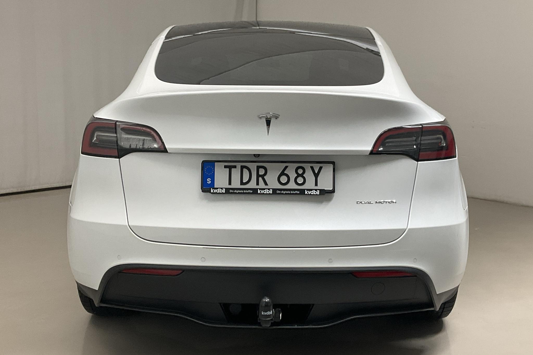 Tesla Model Y Long Range Dual Motor AWD - 18 851 mil - Automat - vit - 2021