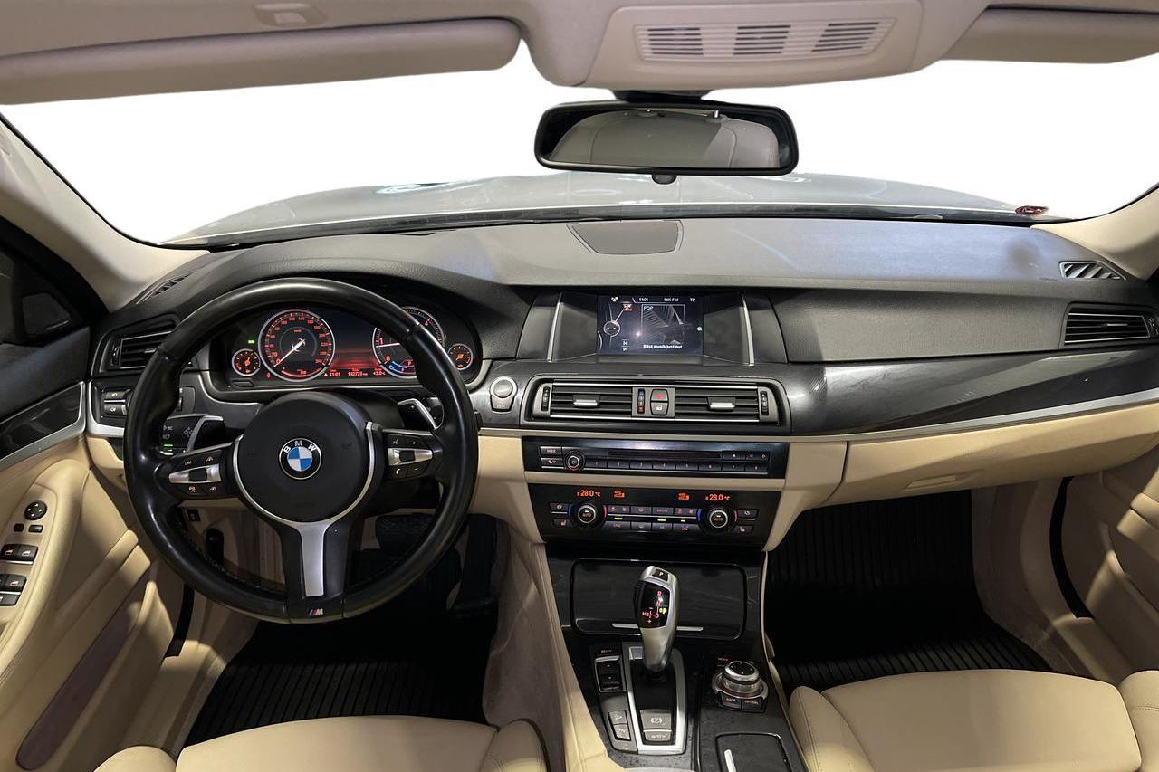 BMW 520d xDrive Touring, F11 (190hk) - 14 272 mil - Automat - silver - 2016