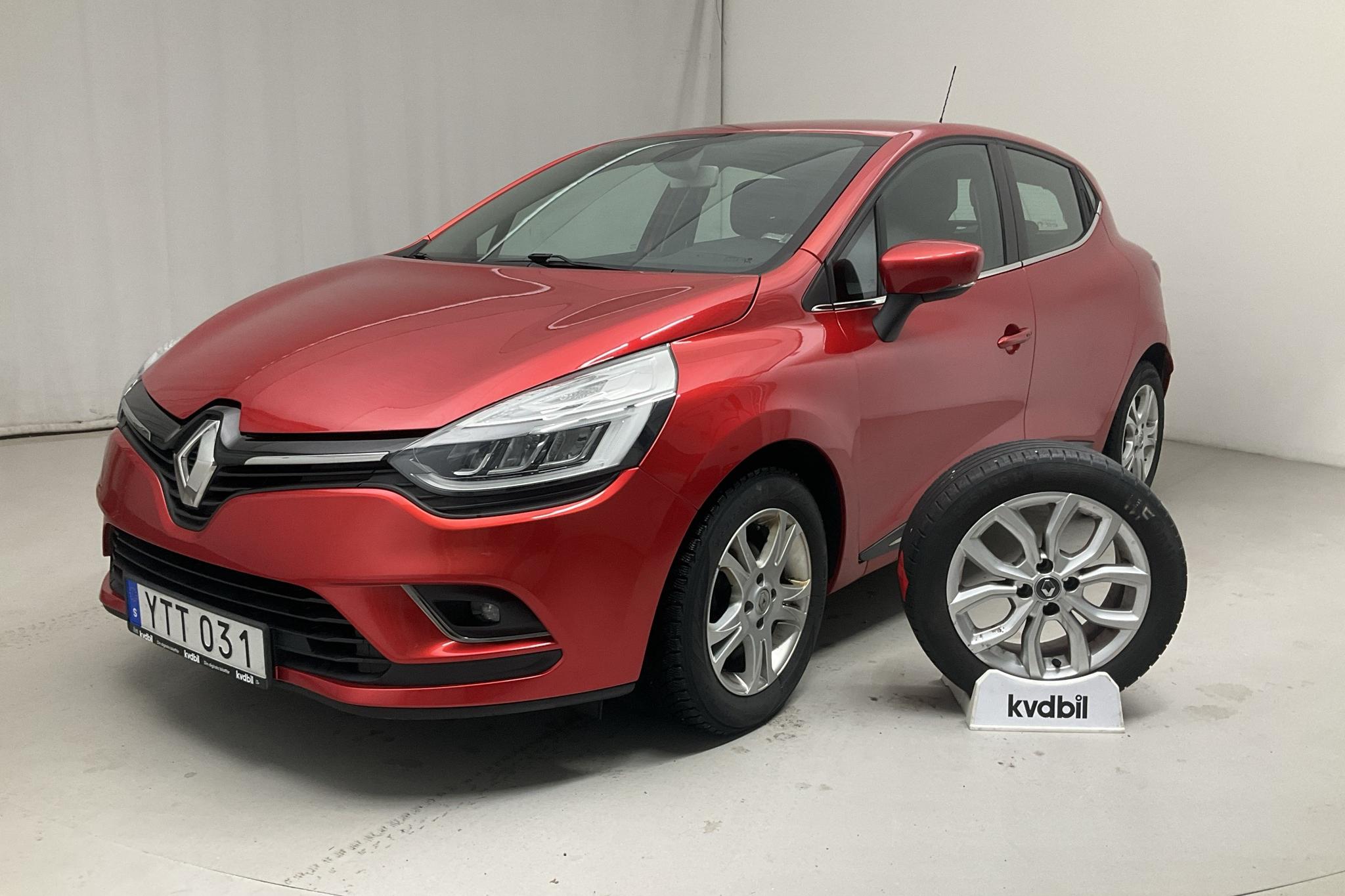 Renault Clio IV 0.9 TCe 90 5dr (90hk) - 67 030 km - Manual - red - 2018