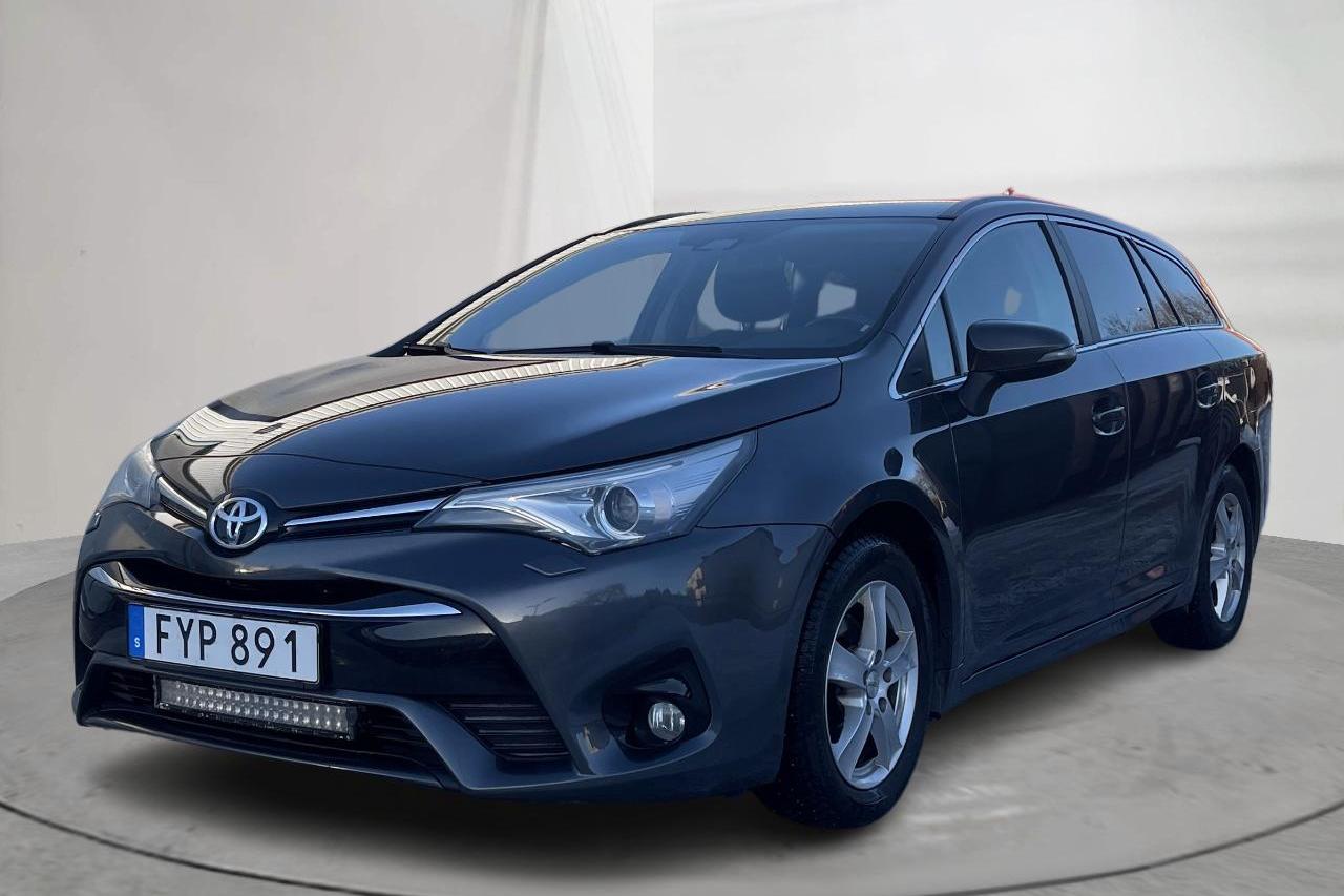 Used Toyota Avensis (T27) Combi - Surcharge with reservation for