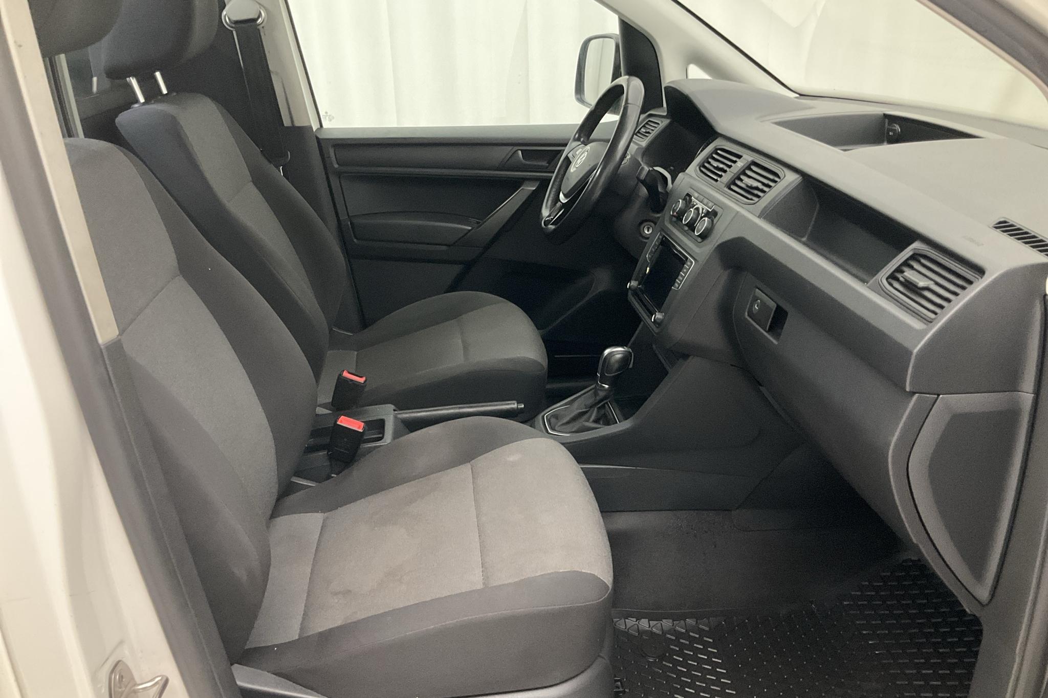 VW Caddy 2.0 TDI Maxi Skåp (102hk) - 12 848 mil - Automat - vit - 2018