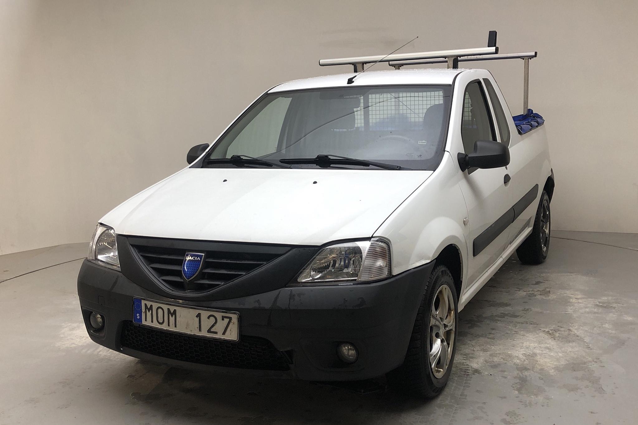 Dacia Logan 1.5 dCi Pickup (85hk) - 12 550 mil - Manuell - vit - 2010