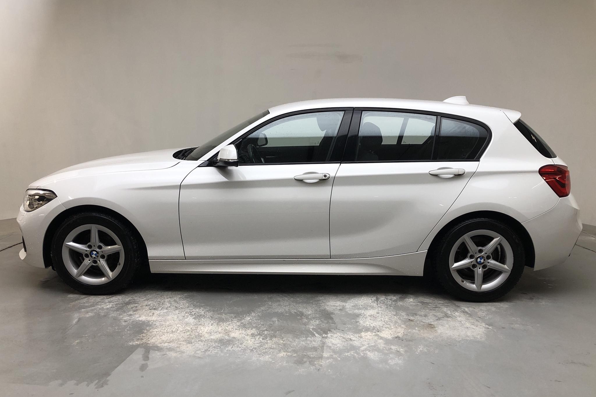 BMW 118d 5dr, F20 (150hk) - 9 104 mil - Automat - vit - 2016