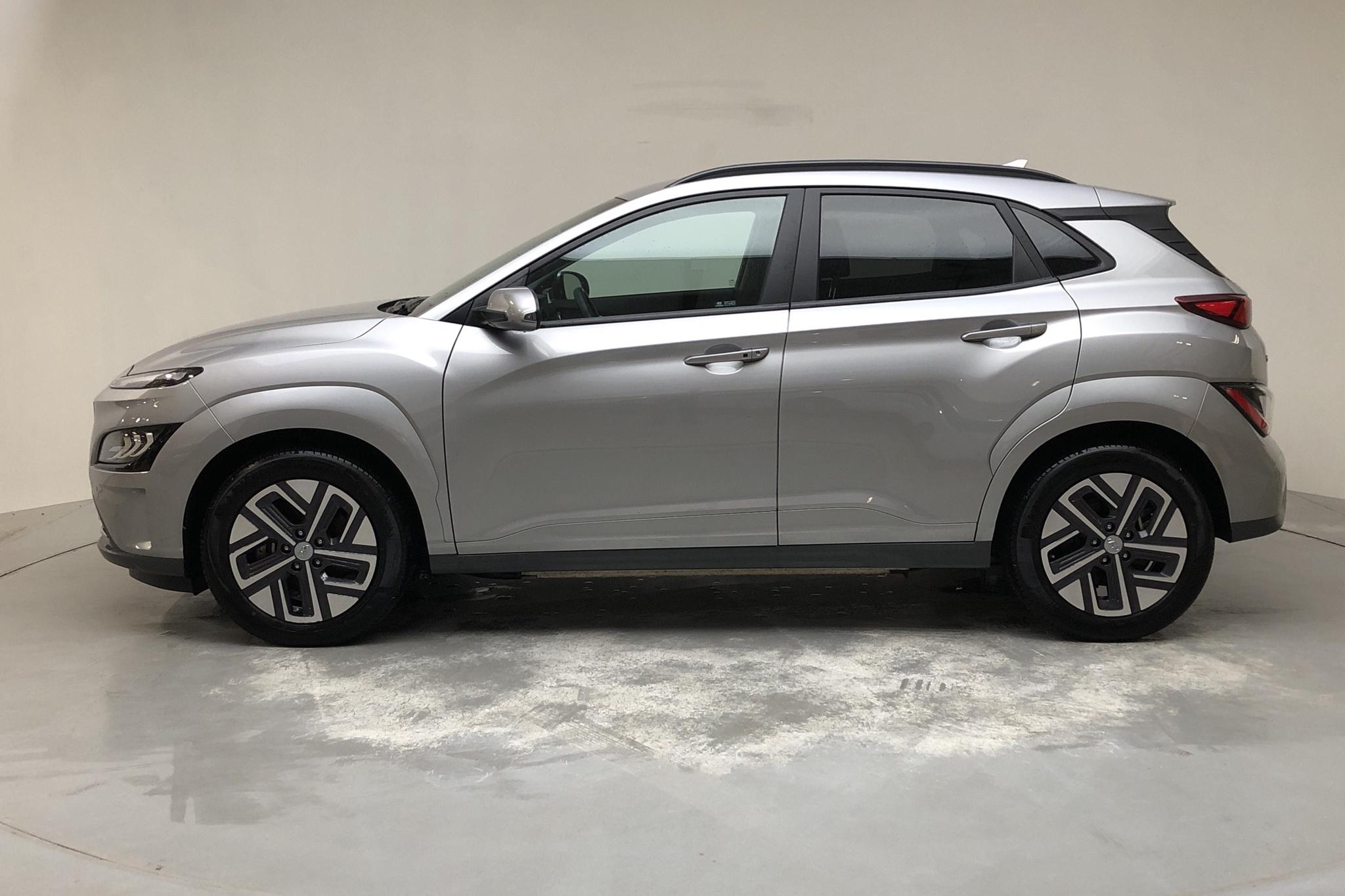 Hyundai kona 39 2024 kwh range