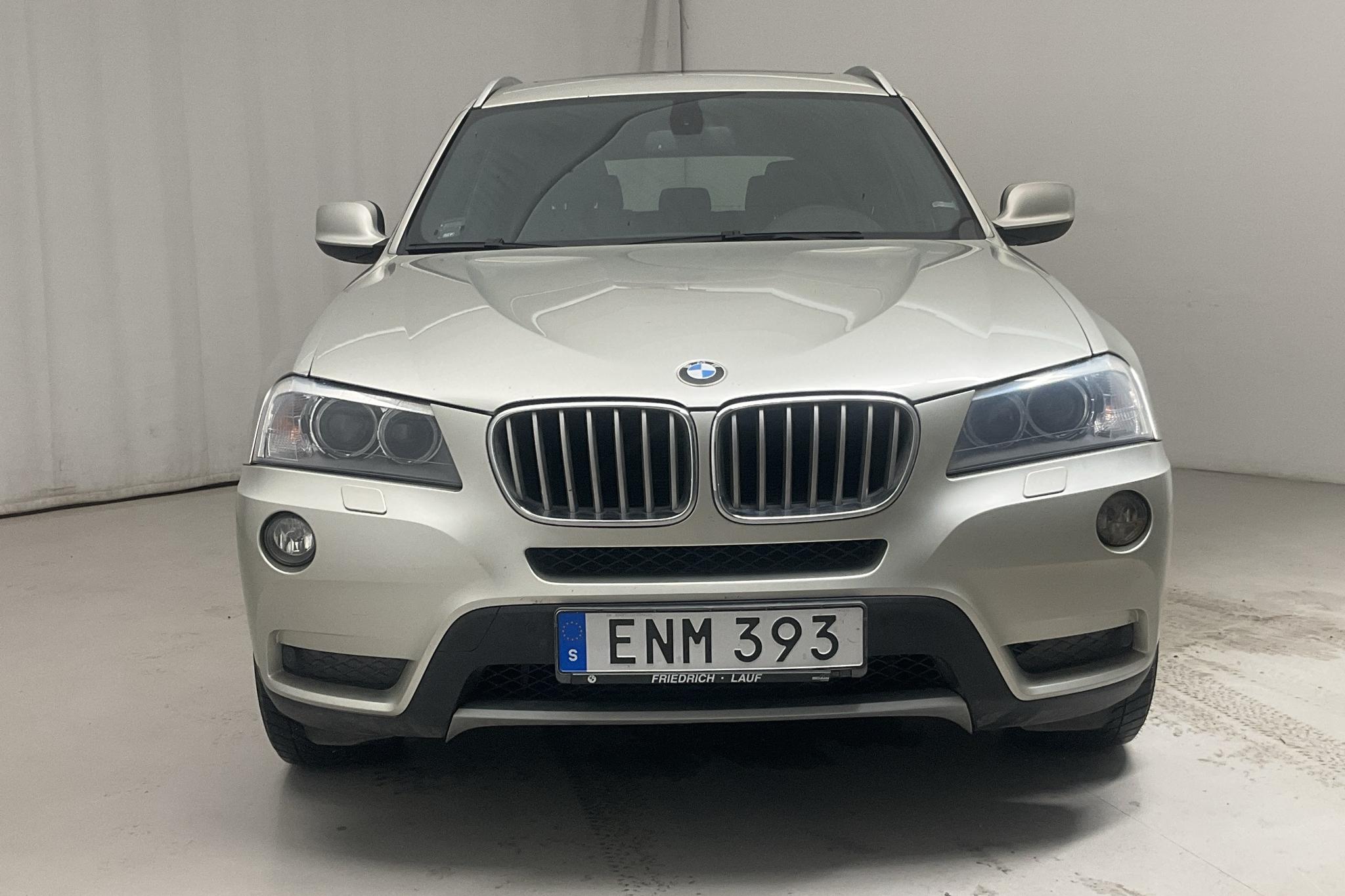 BMW X3 xDrive30d, F25 (258hk) - 15 147 mil - Automat - Light Grey - 2011