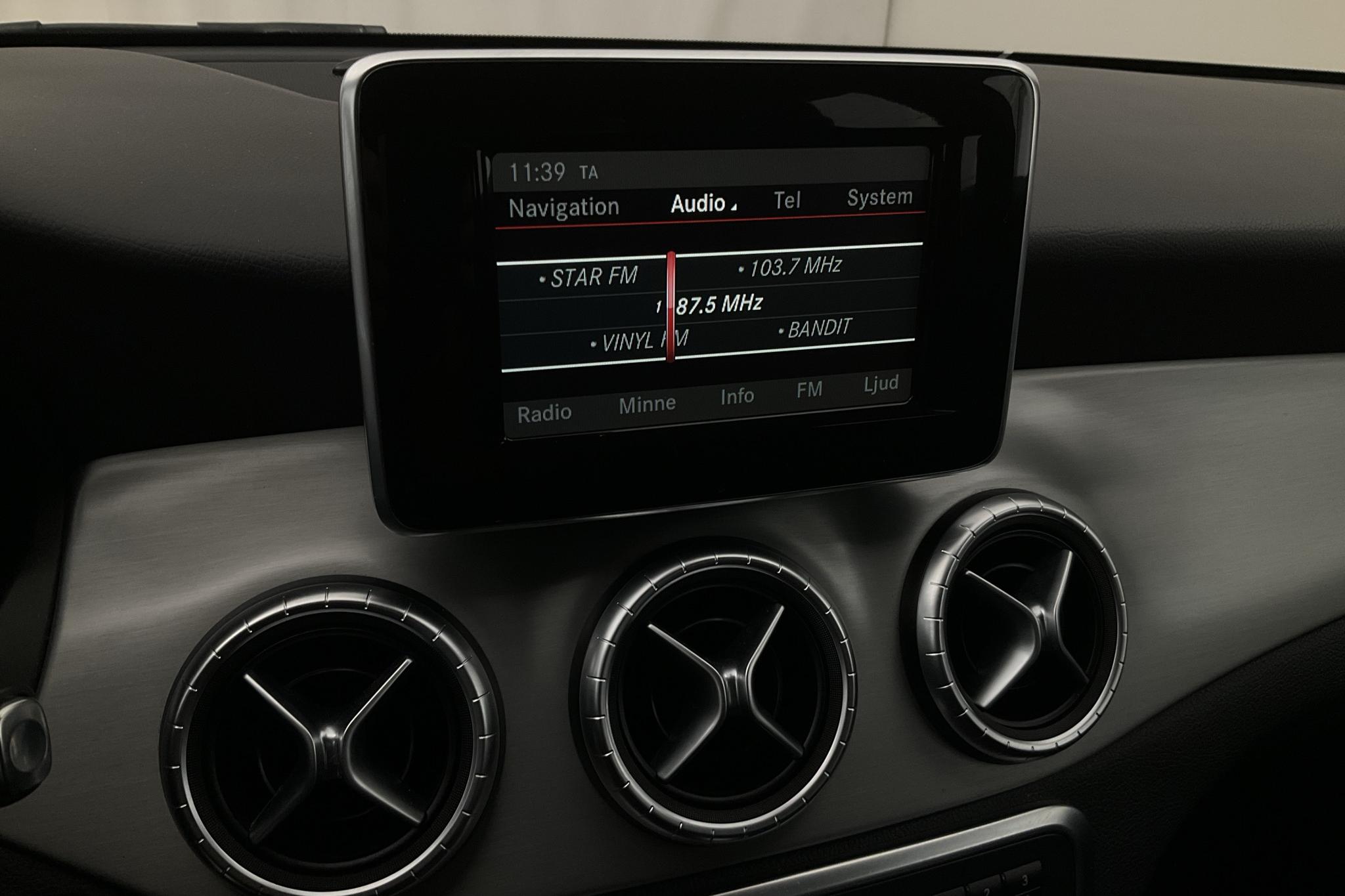 Mercedes CLA 220 CDI (170hk) - 163 200 km - Automatic - black - 2015
