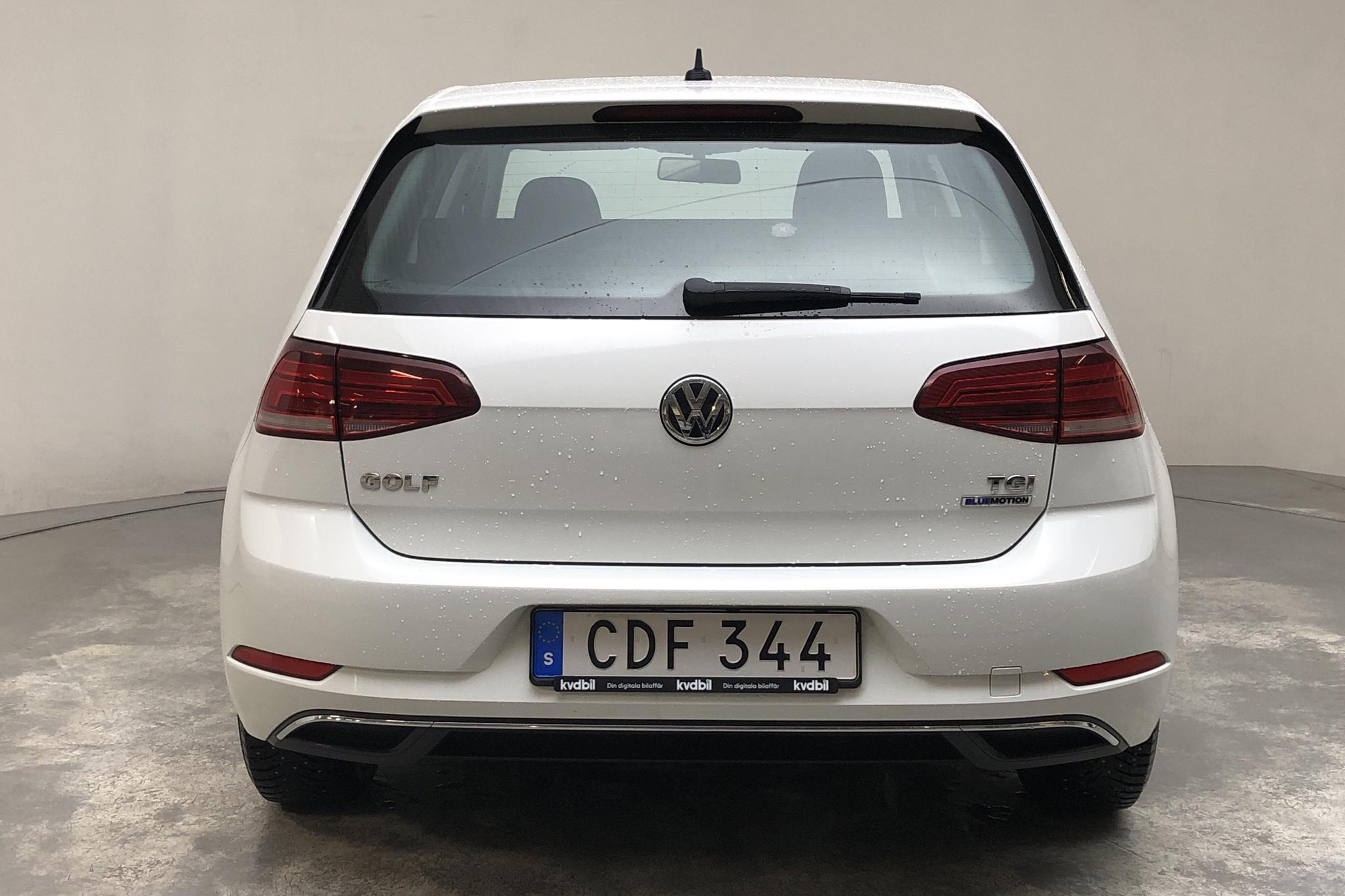 VW Golf VII 1.4 TGI 5dr (110hk) - 3 785 mil - Manuell - vit - 2018