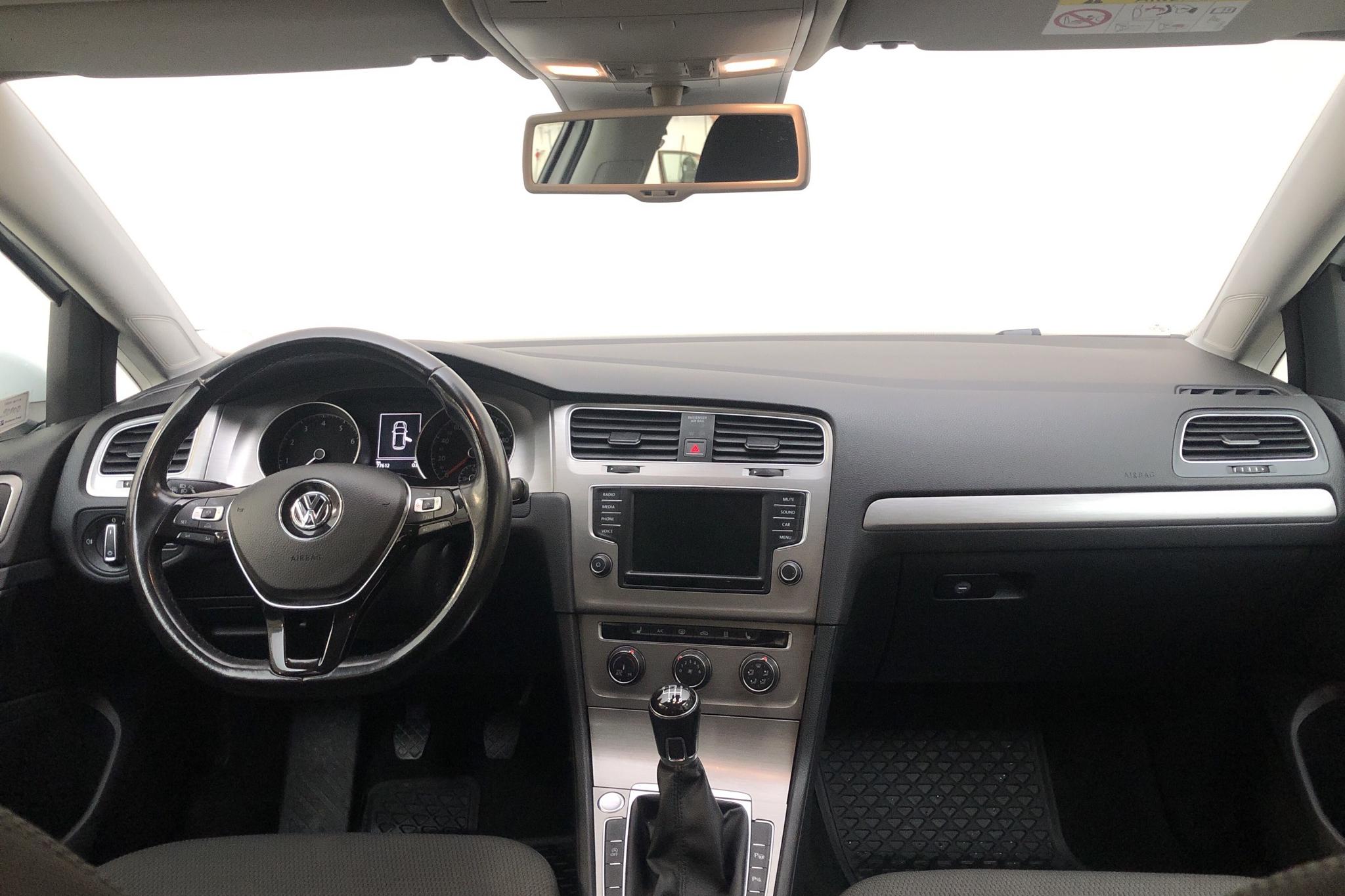 VW Golf VII 1.4 TGI 5dr (110hk) - 77 610 km - Manual - white - 2016
