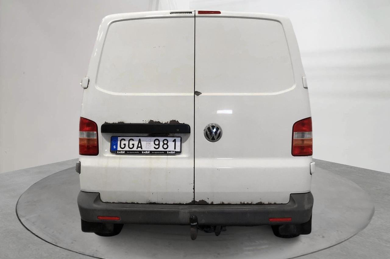 VW Transporter T5 2.5 TDI (130hk) - 347 150 km - Manual - white - 2008