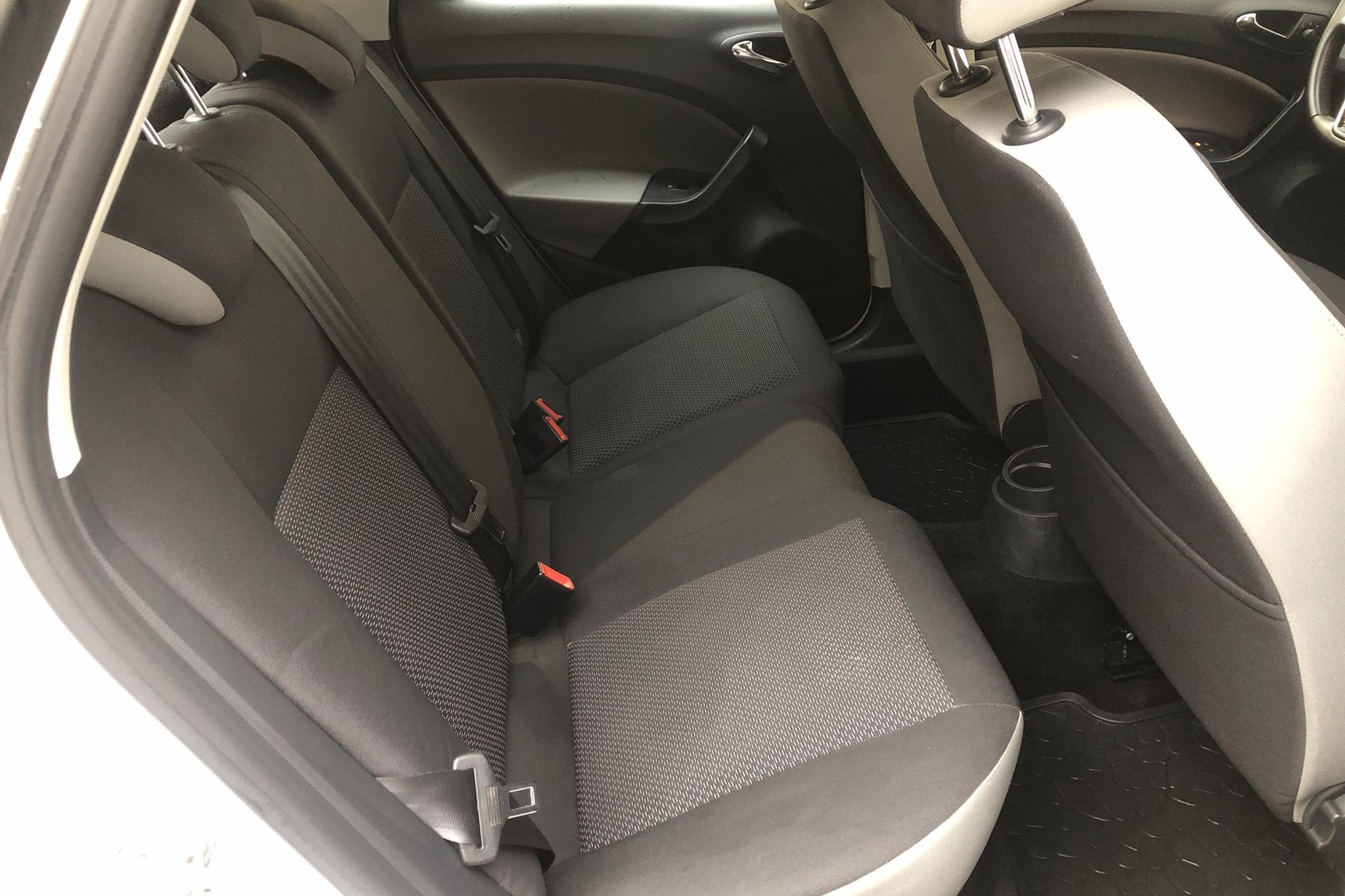 Seat Ibiza 1.2 TSI 5dr (90hk) - 5 372 mil - Manuell - vit - 2016