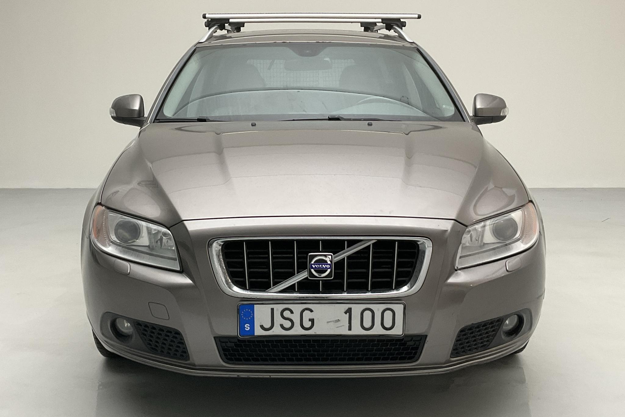 Volvo V70 II 2.5FT (200hk) - 18 126 mil - Manuell - grå - 2009