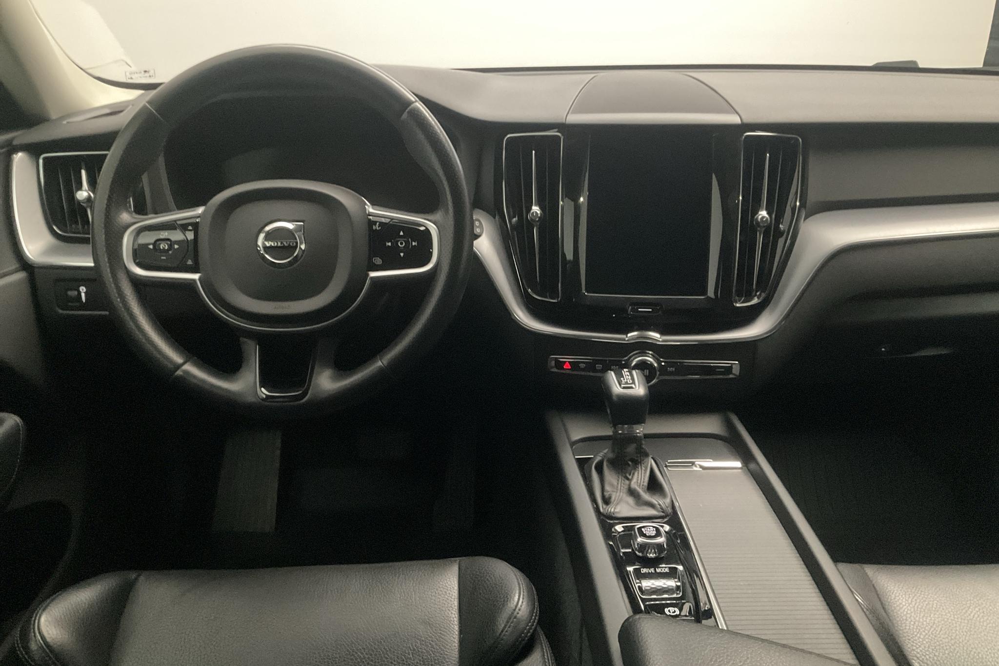 Volvo XC60D4 2WD (190hk) - 148 180 km - Automatic - black - 2019