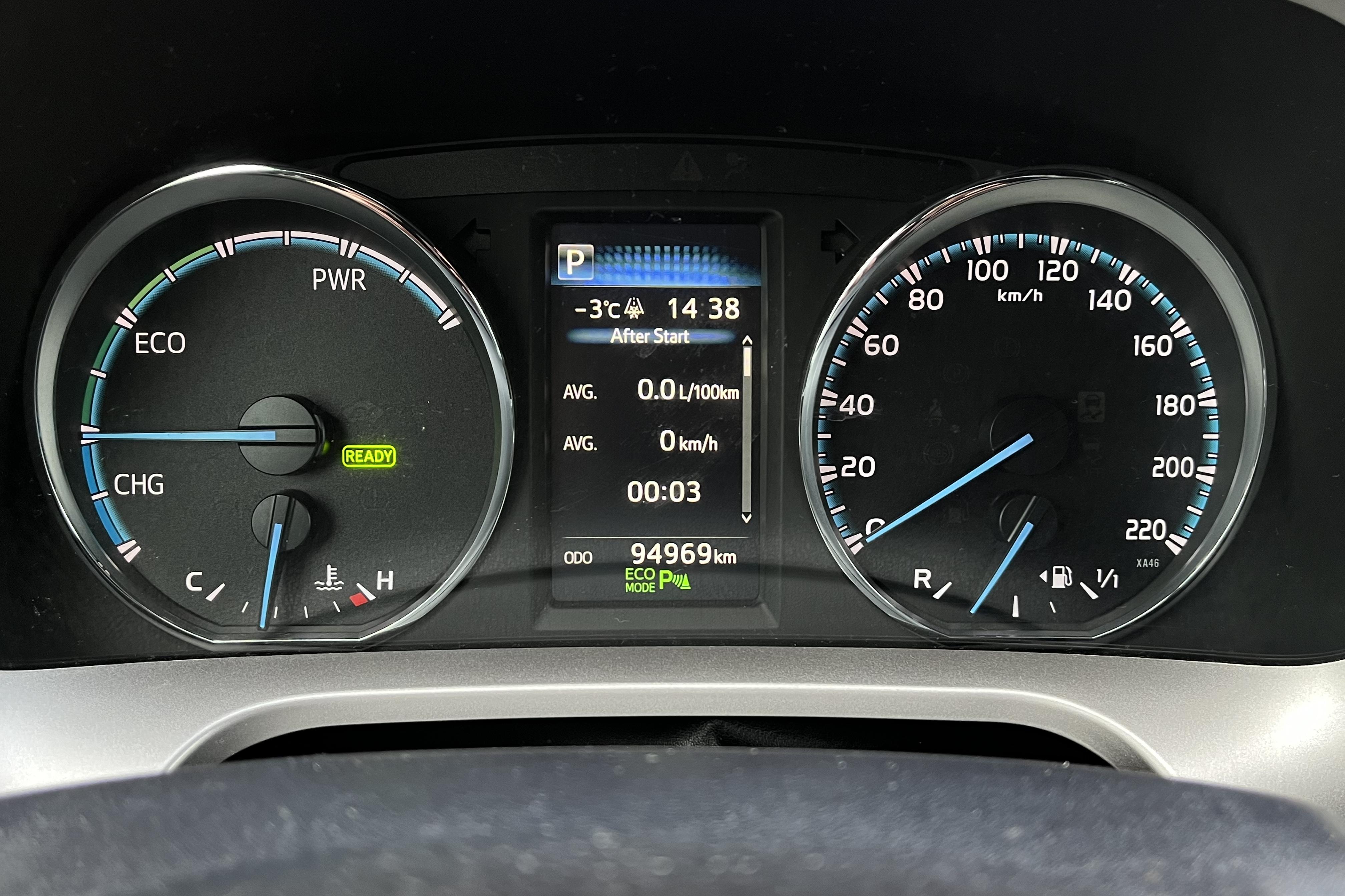 Toyota RAV4 2.5 HSD AWD (197hk) - 94 970 km - Automatic - Dark Grey - 2016