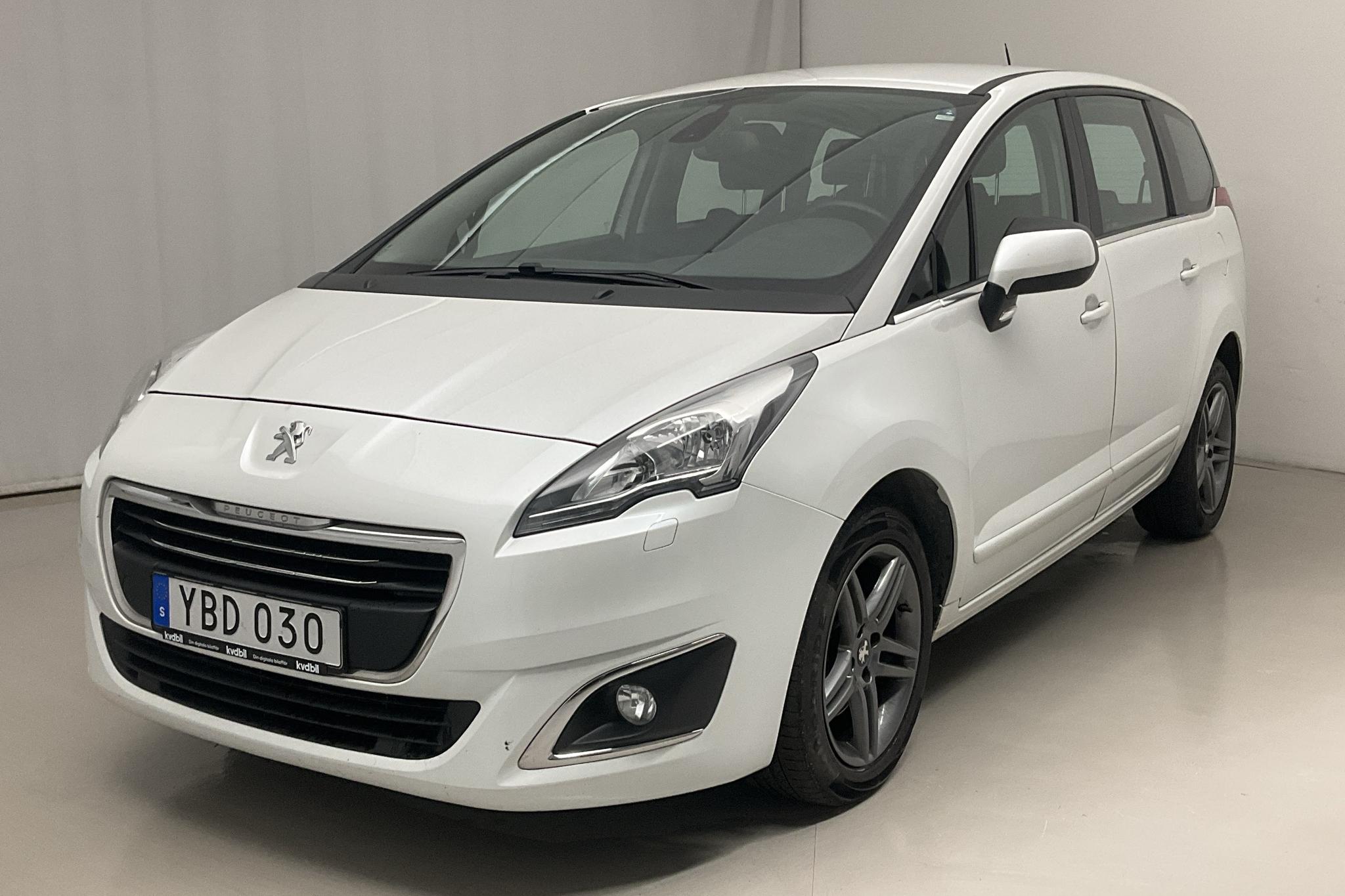 Peugeot 5008 BlueHDi (120hk) - 142 490 km - Automatic - white - 2016