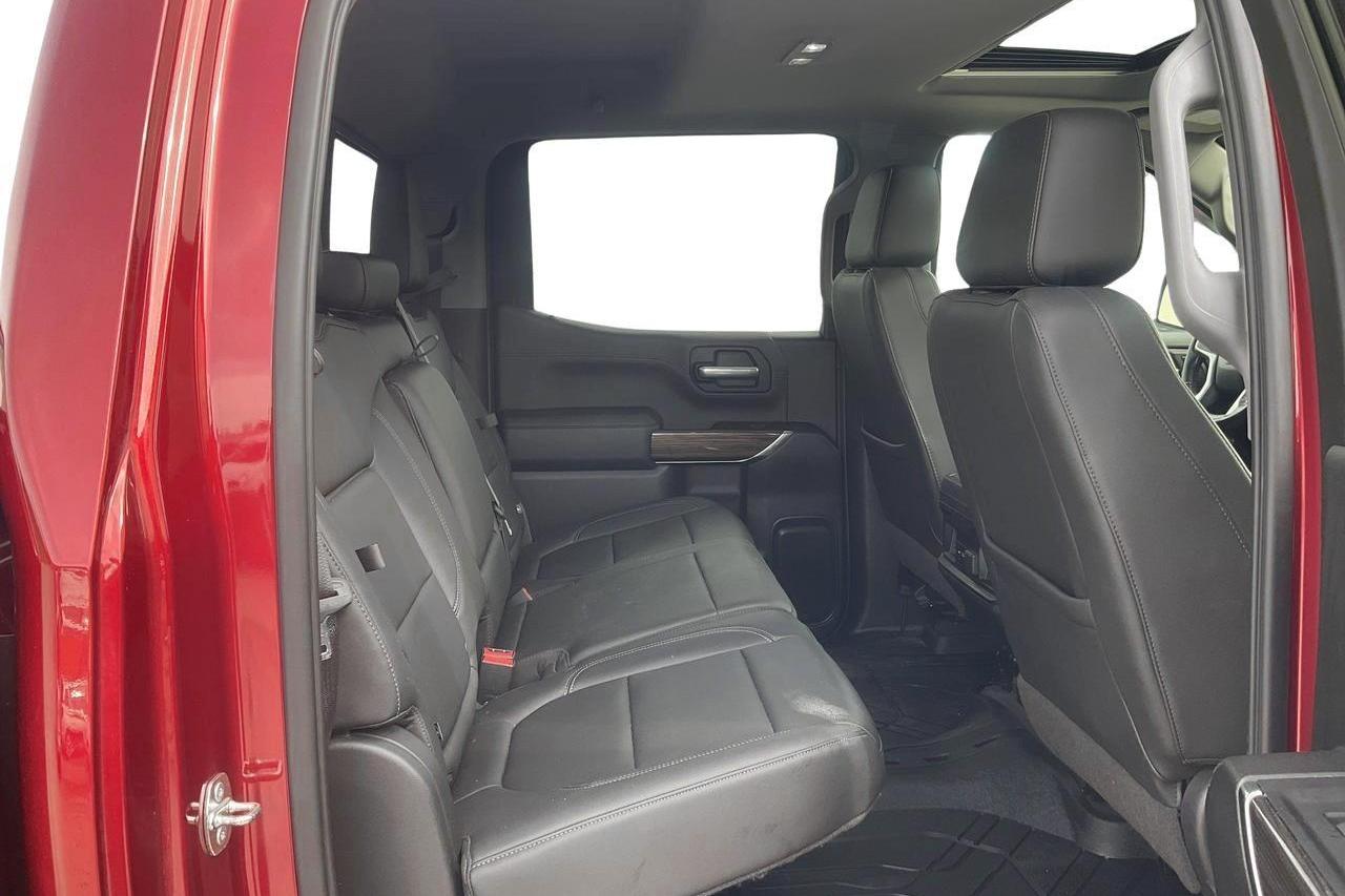 Chevrolet Silverado 1500 Crew Cab 4WD (360hk) - 88 590 km - Automatic - red - 2019