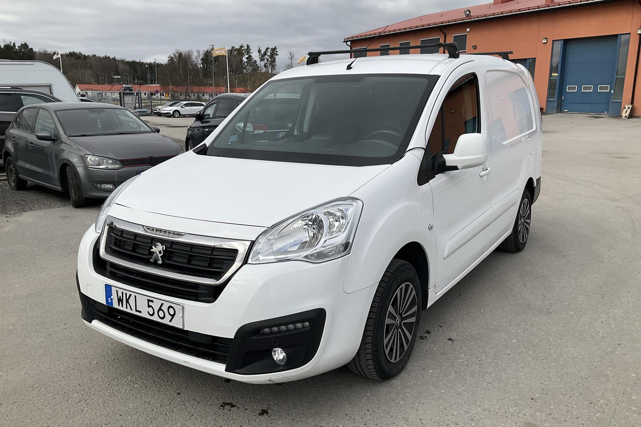 Peugeot Partner 1.6 BlueHDI Skåp (100hk) - 4 576 mil - Manuell - grön - 2018