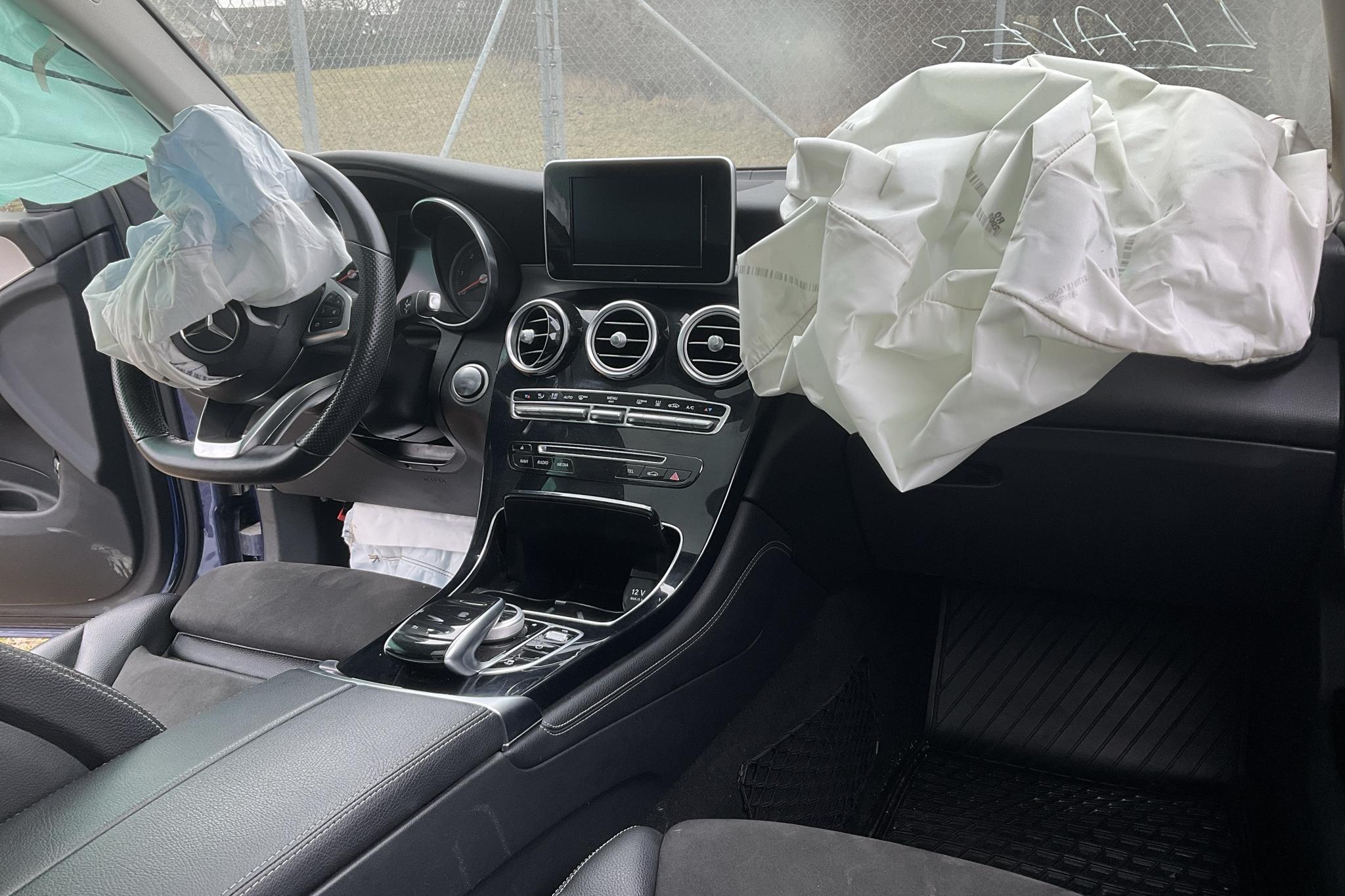 Mercedes GLC 220 d 4MATIC X253 (170hk) - 0 mil - Automat - blå - 2018