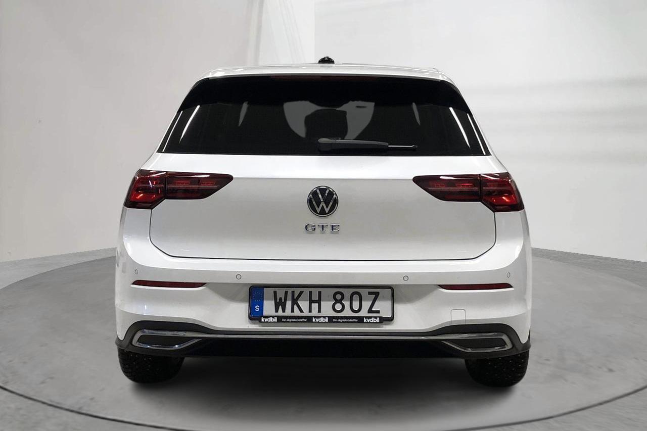 VW Golf VIII 1.4 eHybrid 5dr (204hk) - 96 690 km - Automatyczna - biały - 2021