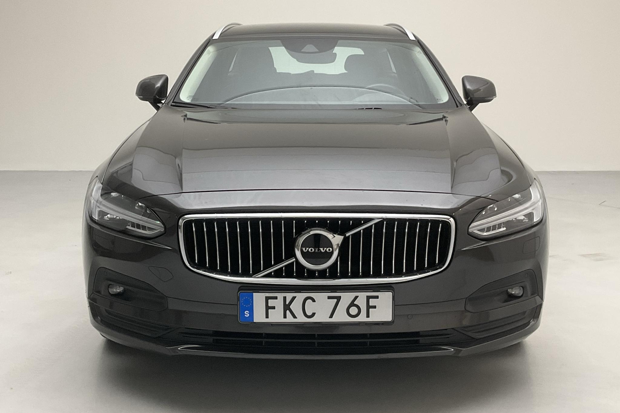 Volvo V90 D4 (190hk) - 7 105 mil - Automat - grå - 2021