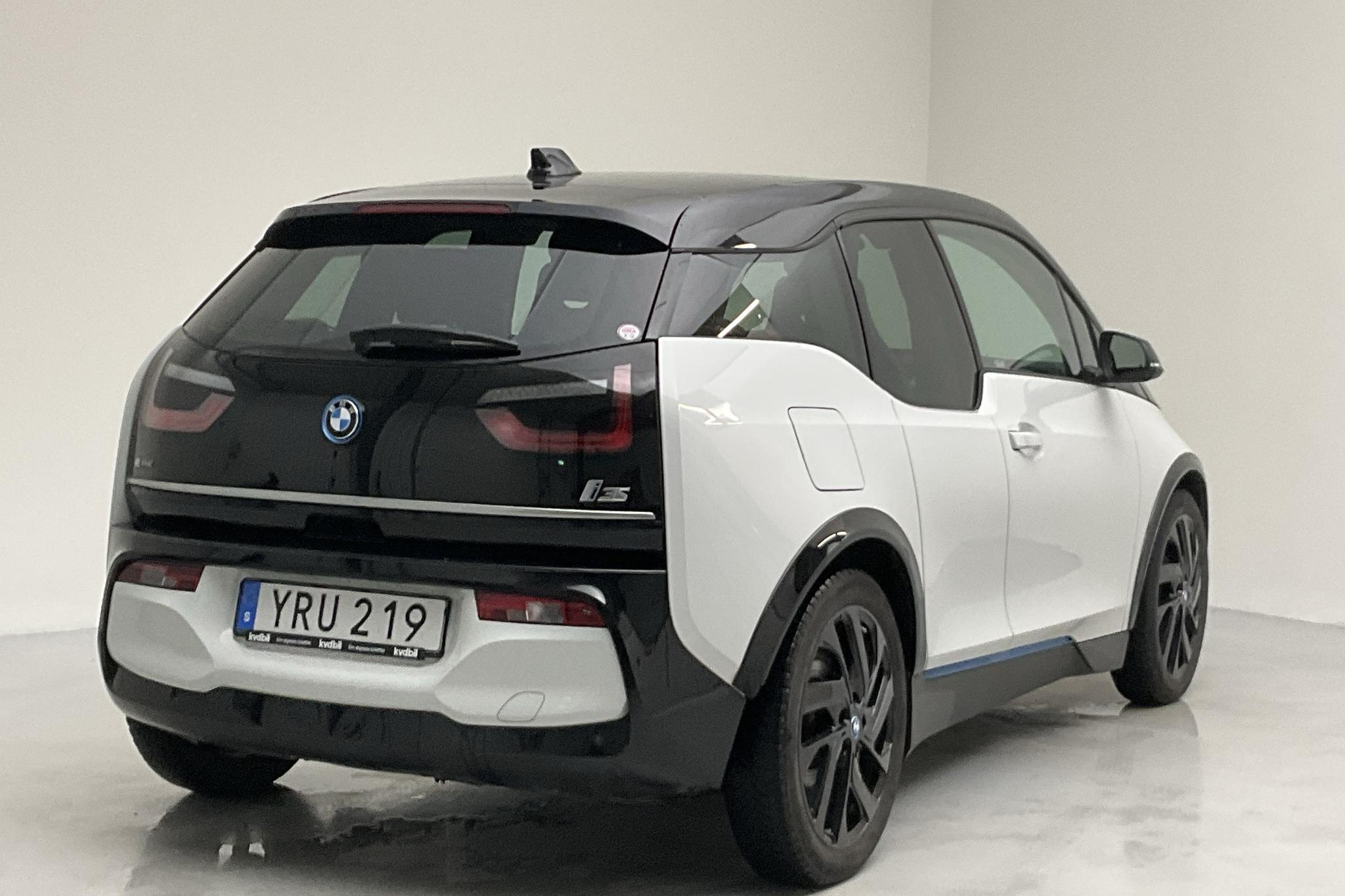 BMW i3s 94Ah, I01 (184hk) - 5 545 mil - Automat - vit - 2018