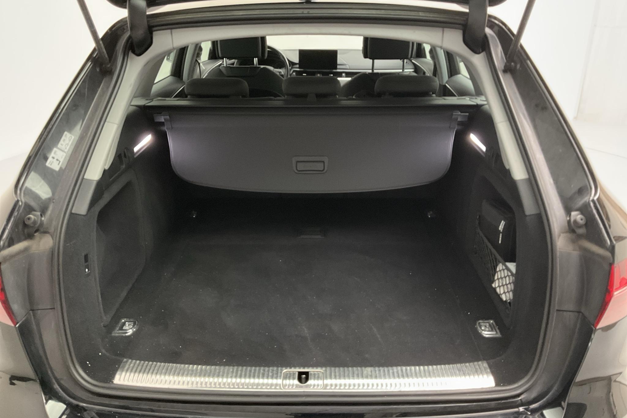 Audi A4 2.0 TFSI g-tron Avant (170hk) - 108 370 km - Automatic - black - 2021