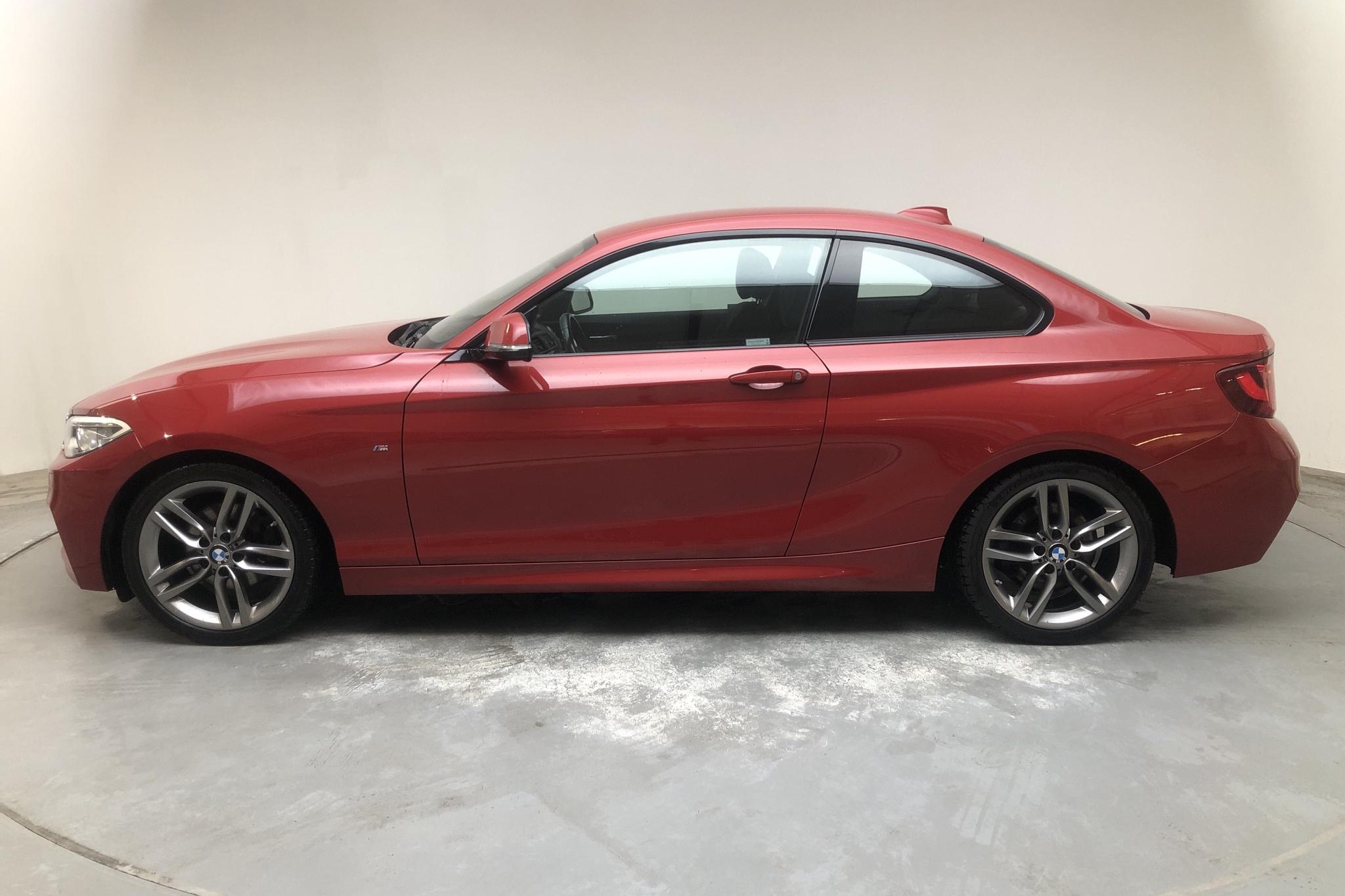 BMW 220d Coupé, F22 (190hk) - 12 377 mil - Automat - röd - 2017