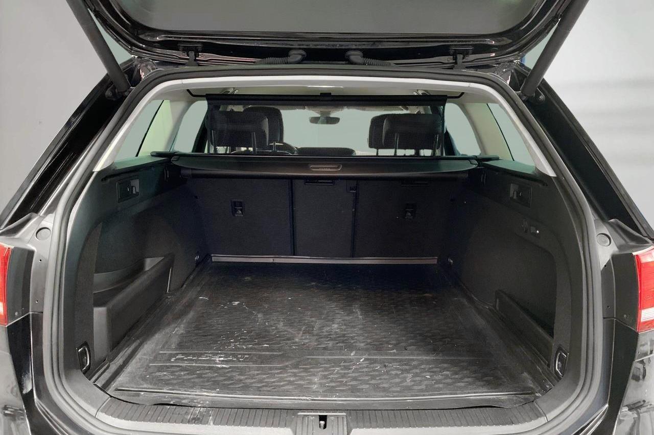 VW Passat Alltrack 2.0 TDI 4MOTION (190hk) - 123 130 km - Automaatne - must - 2018