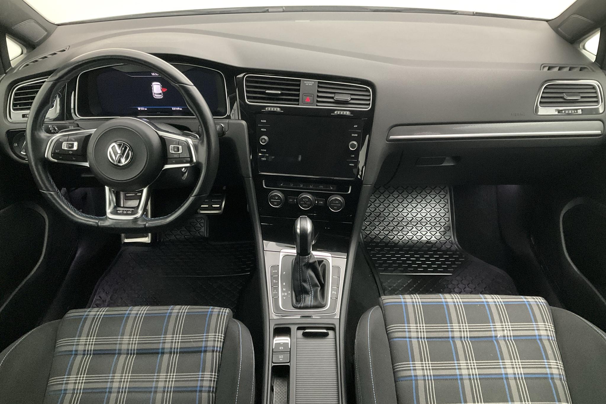 VW Golf VII GTE 5dr (204hk) - 53 150 km - Automatic - white - 2020