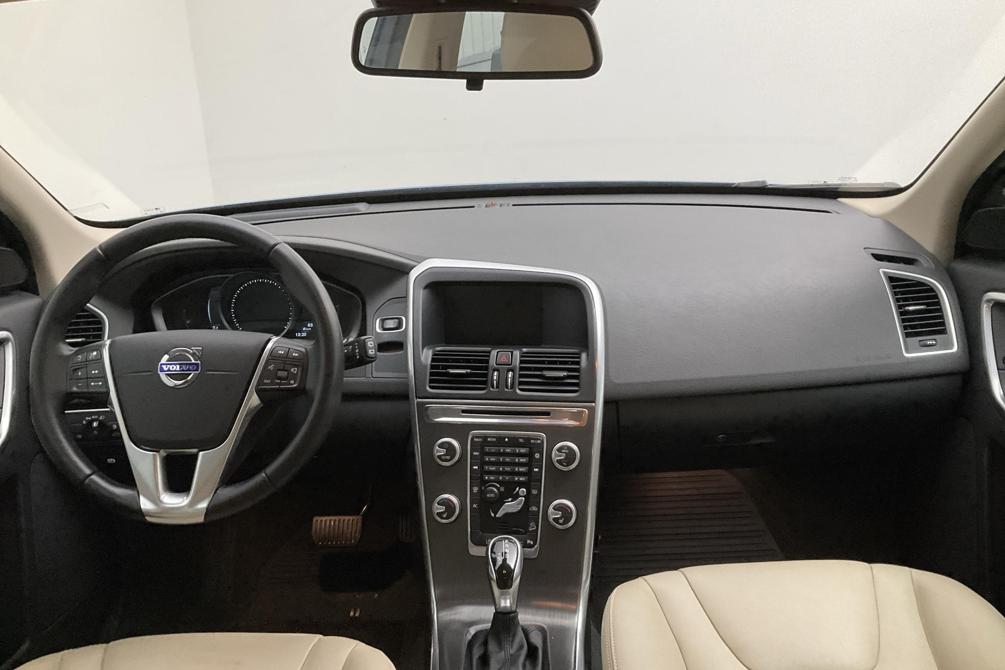 Volvo XC60 D4 AWD (190hk) - 10 196 mil - Automat - blå - 2016