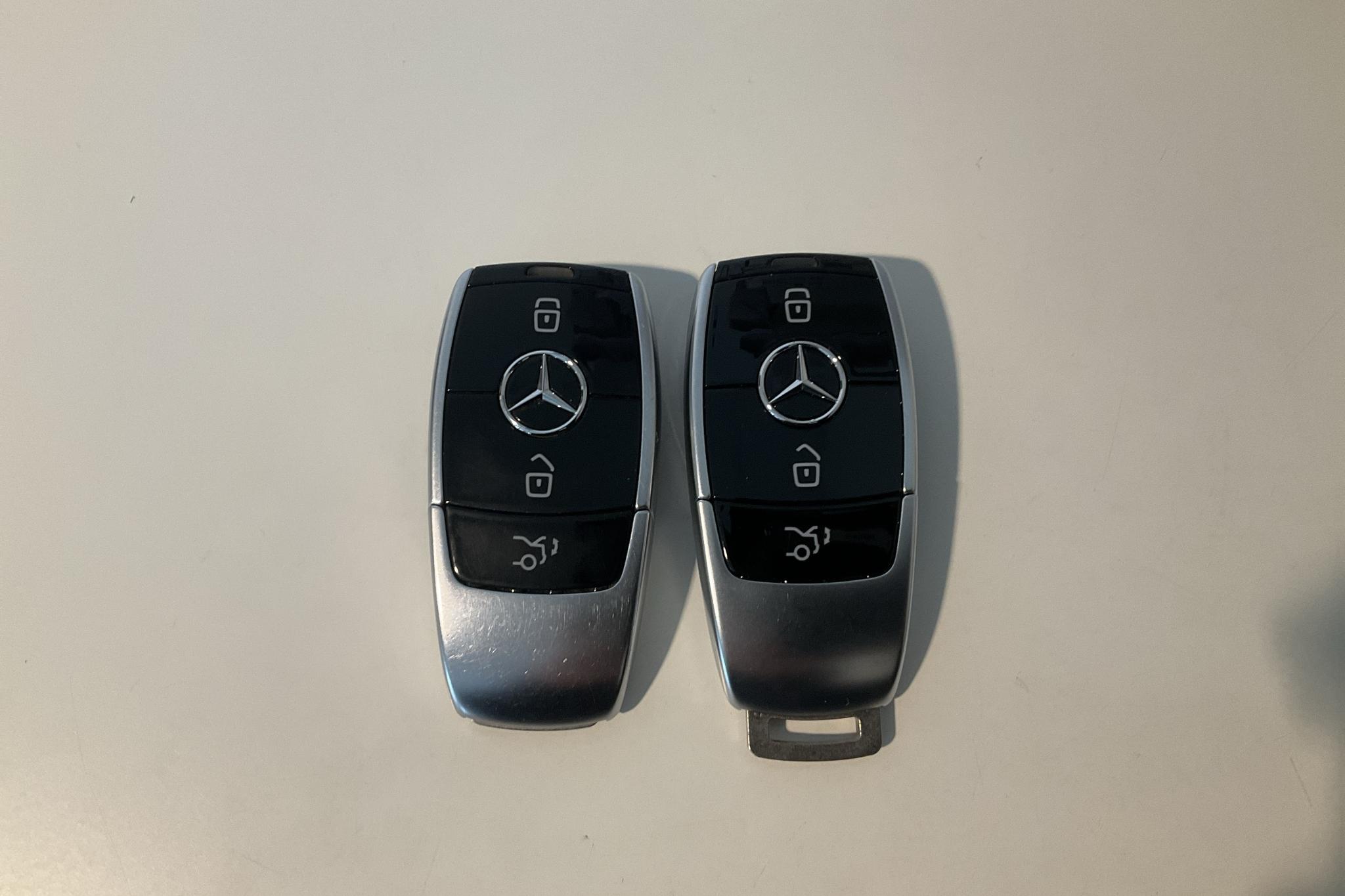 Mercedes E 300 de Kombi S213 (316hk) - 71 770 km - Automatyczna - czarny - 2021