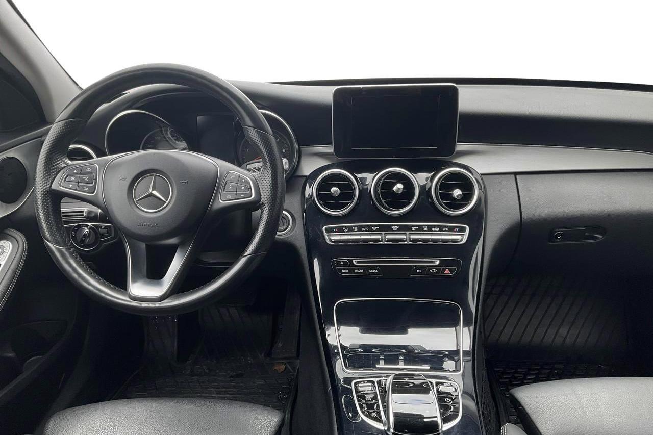 Mercedes C 220 d 4MATIC Kombi S205 (170hk) - 19 560 mil - Automat - vit - 2016