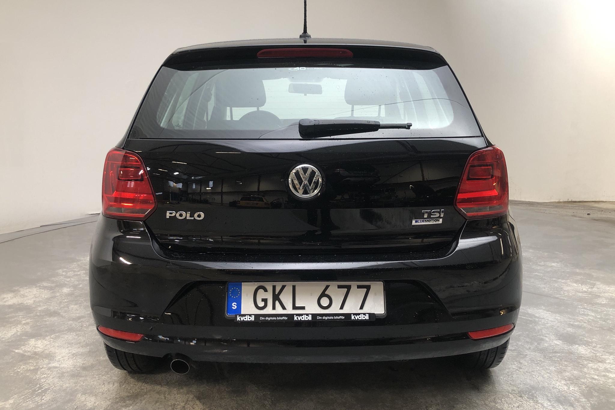 VW Polo 1.2 TSI 5dr (90hk) - 5 786 mil - Manuell - svart - 2016