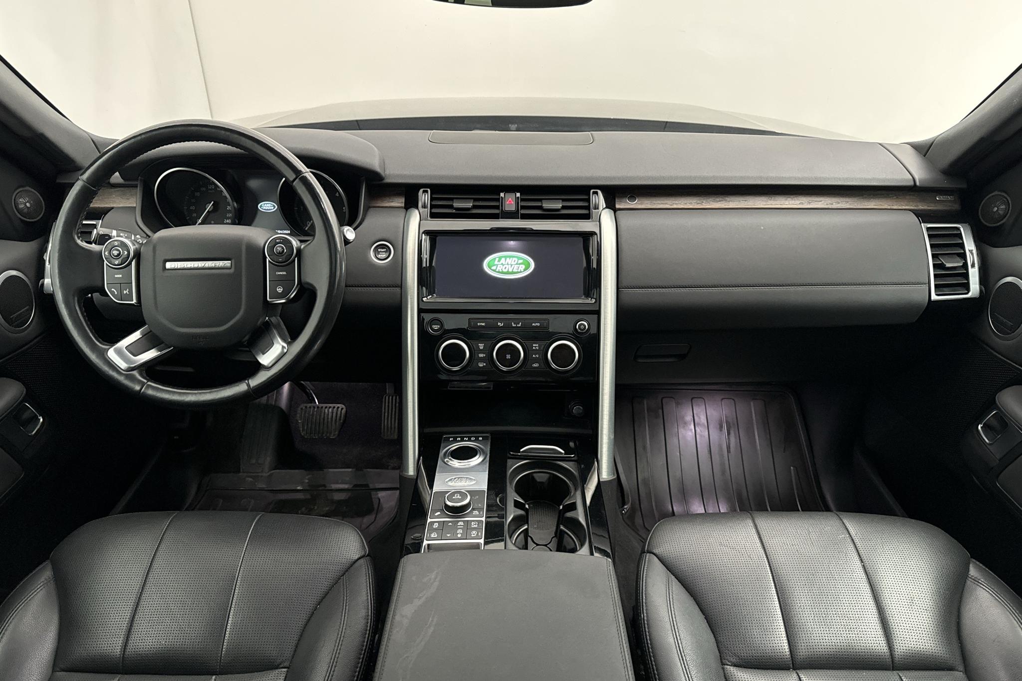 Land Rover Discovery 3.0L TD6 Diesel (258hk) - 10 040 mil - Automat - svart - 2017