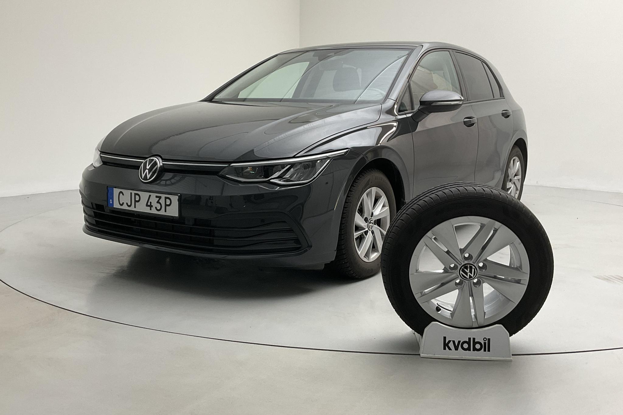 VW Golf VIII 1.0 TSI 5dr (110hk) - 481 mil - Automat - grå - 2022