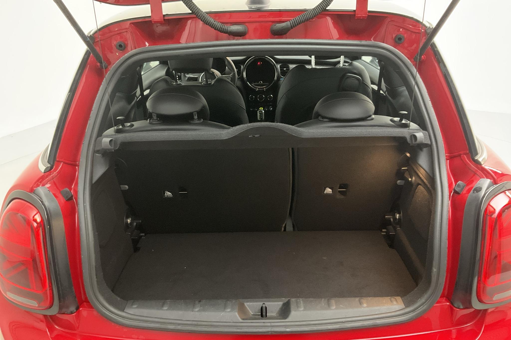 MINI Cooper SE, F56 LCI (184hk) - 2 838 mil - Automat - röd - 2022