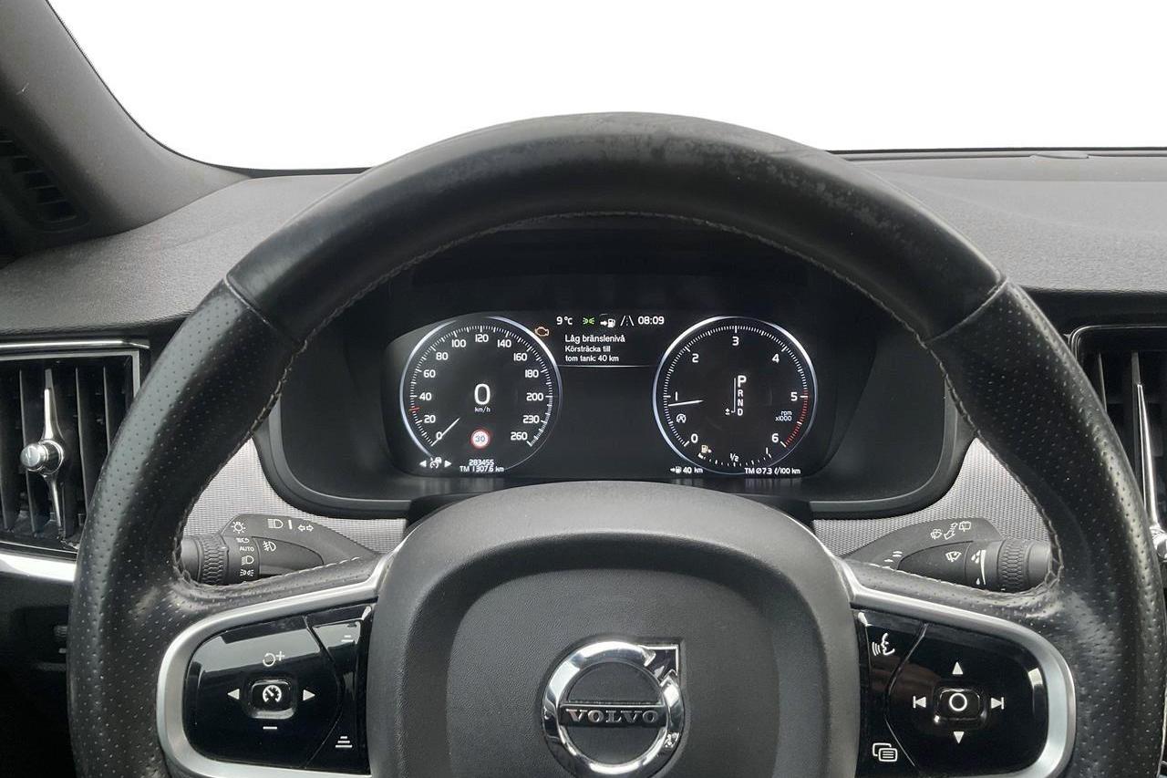 Volvo V90 D4 AWD (190hk) - 28 346 mil - Automat - vit - 2018