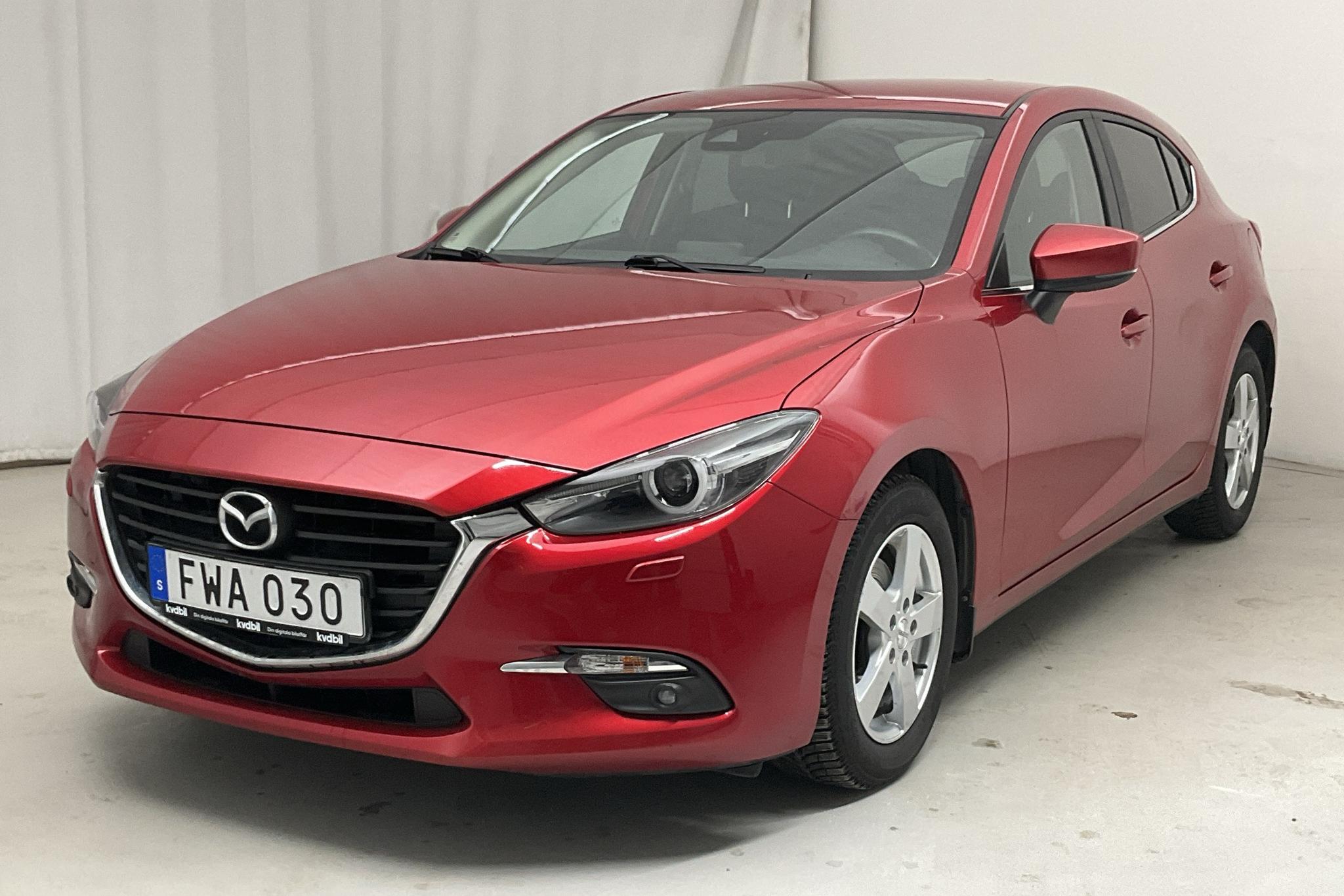Mazda 3 2.0 5dr (120hk) - 69 820 km - Automatyczna - czerwony - 2018