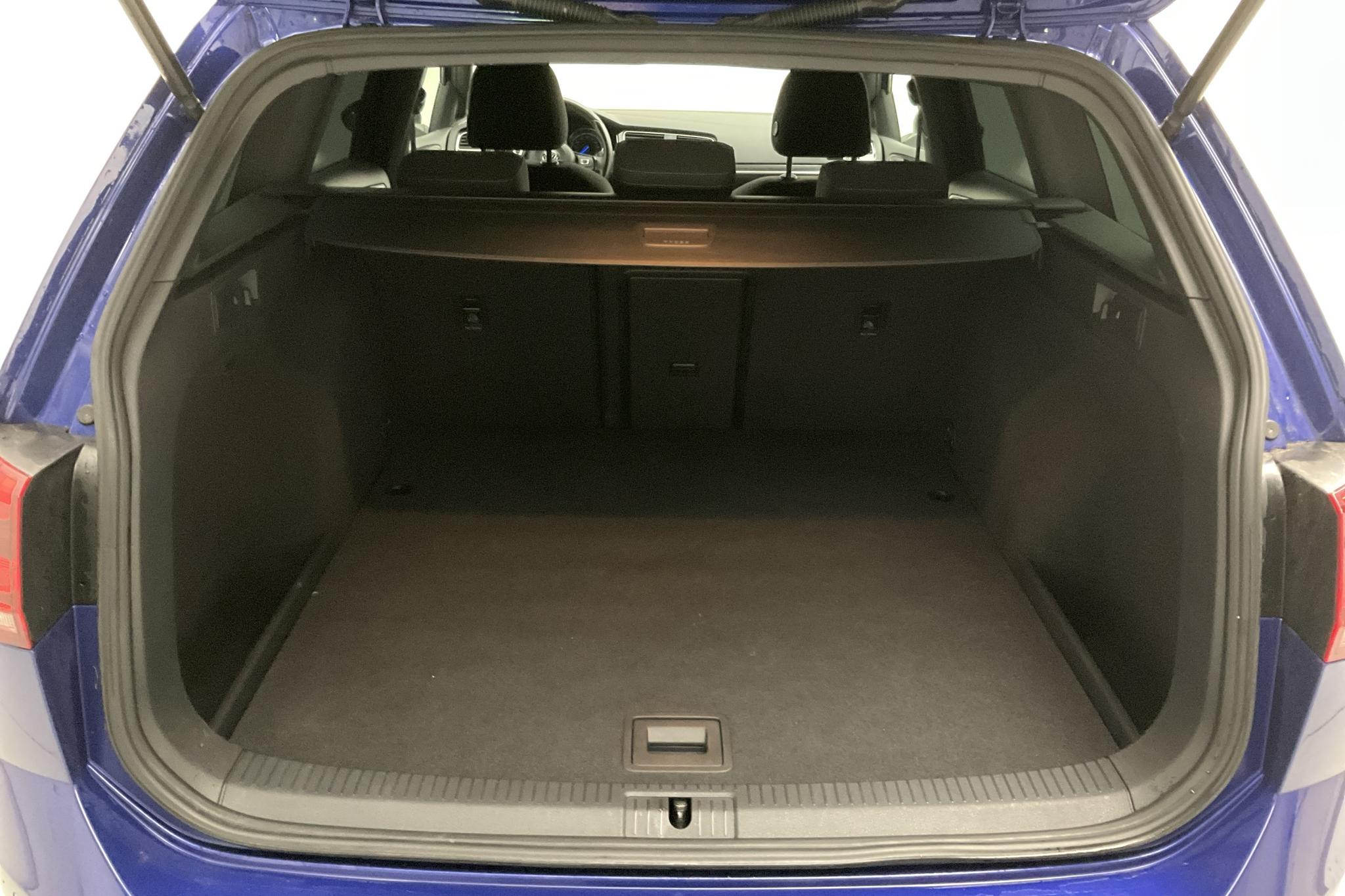 VW Golf VII 2.0 TSI R Sportscombi 4Motion (300hk) - 93 550 km - Automatic - blue - 2017